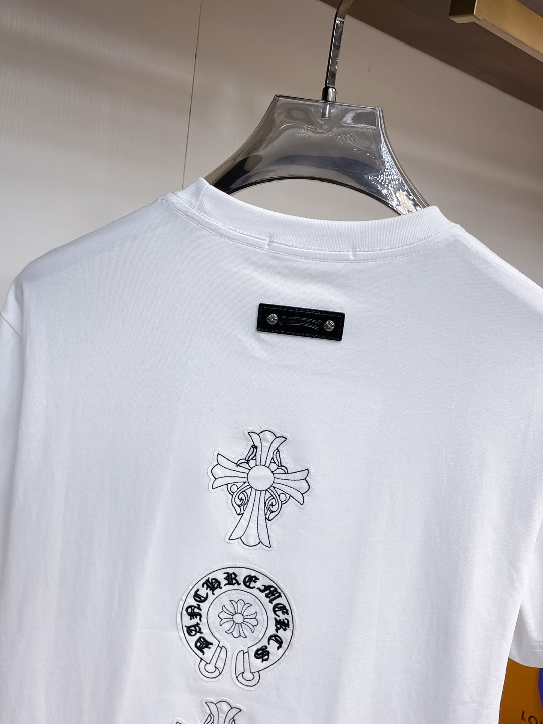 short sleeves
