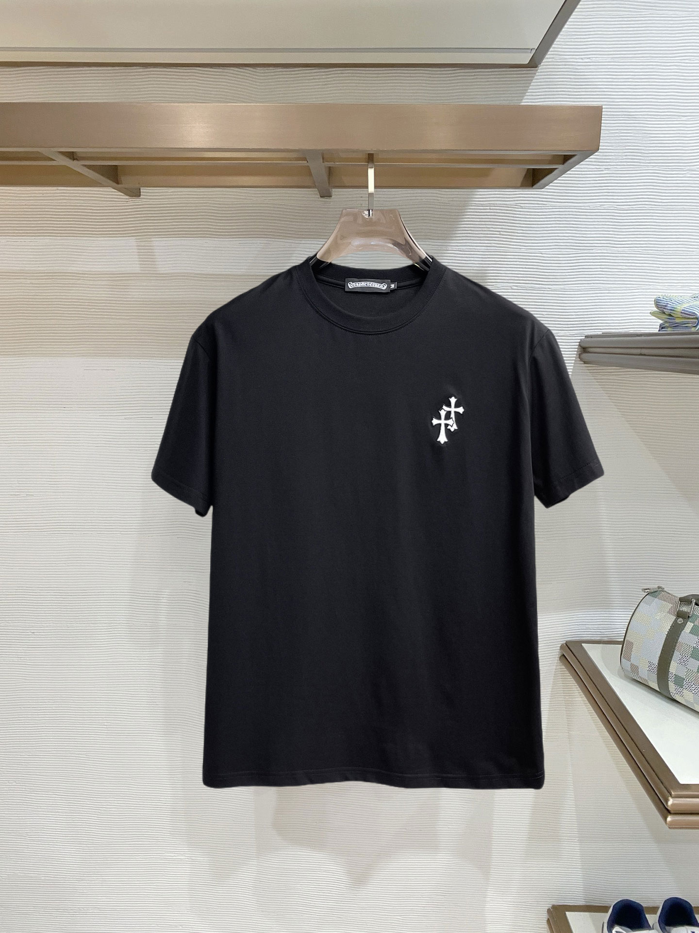short sleeves