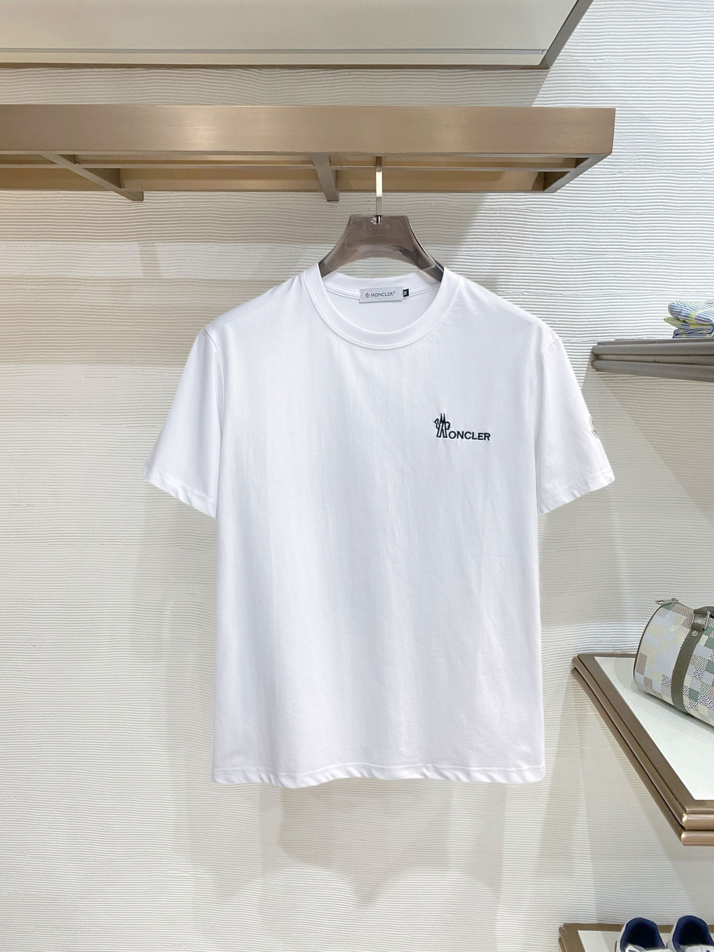 short sleeves