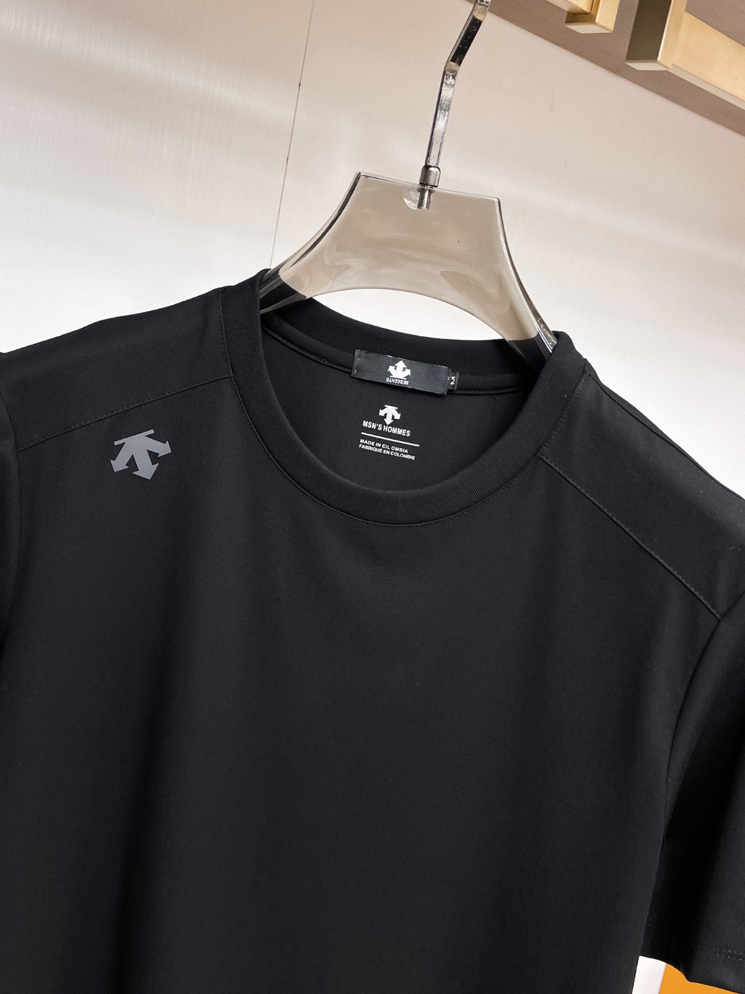 short sleeves