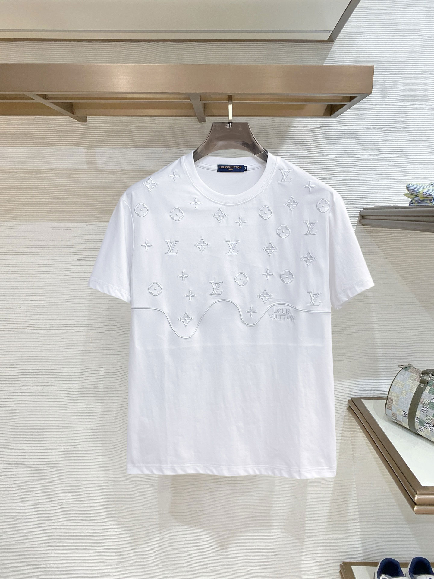 short sleeves