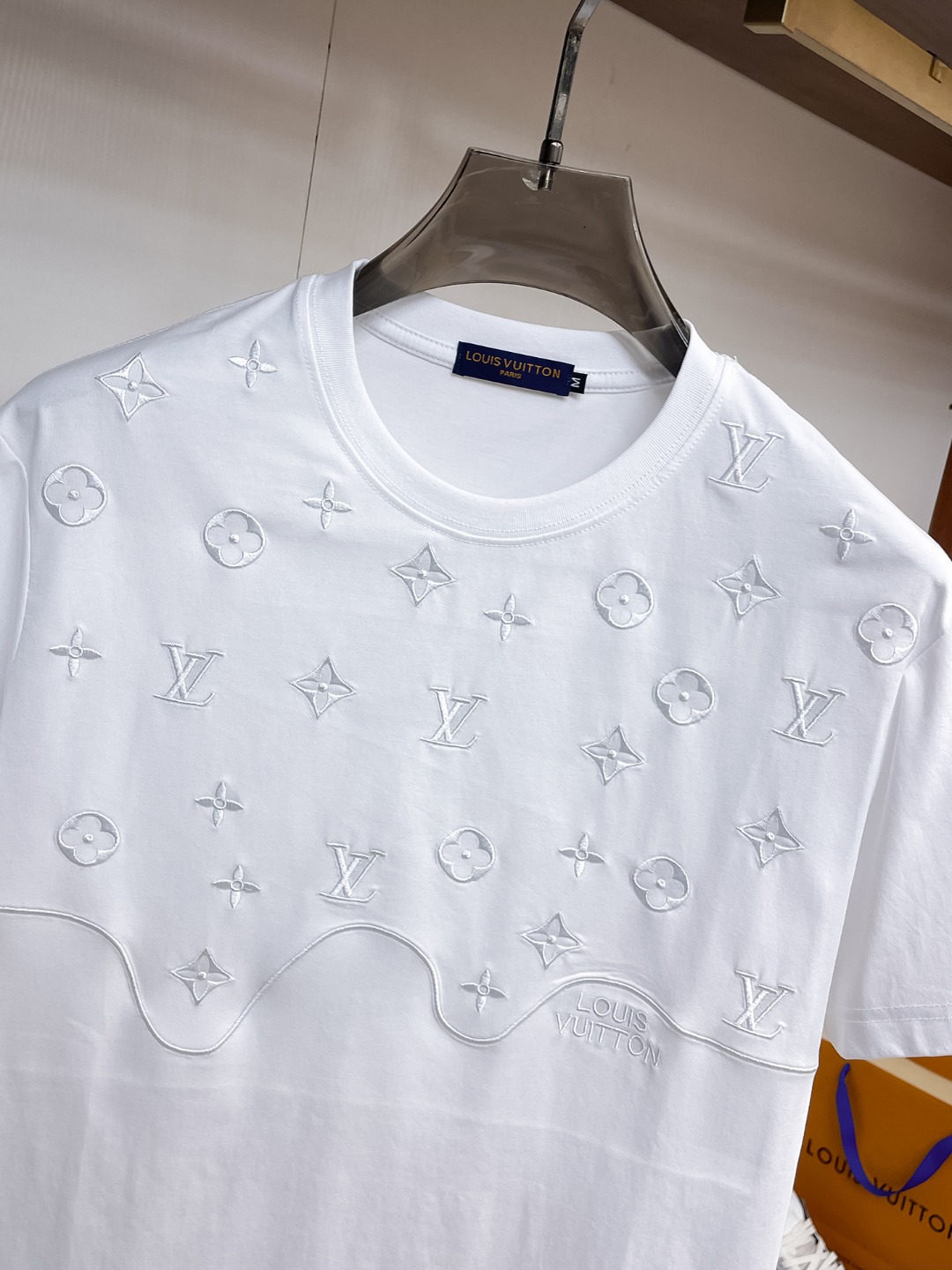 short sleeves
