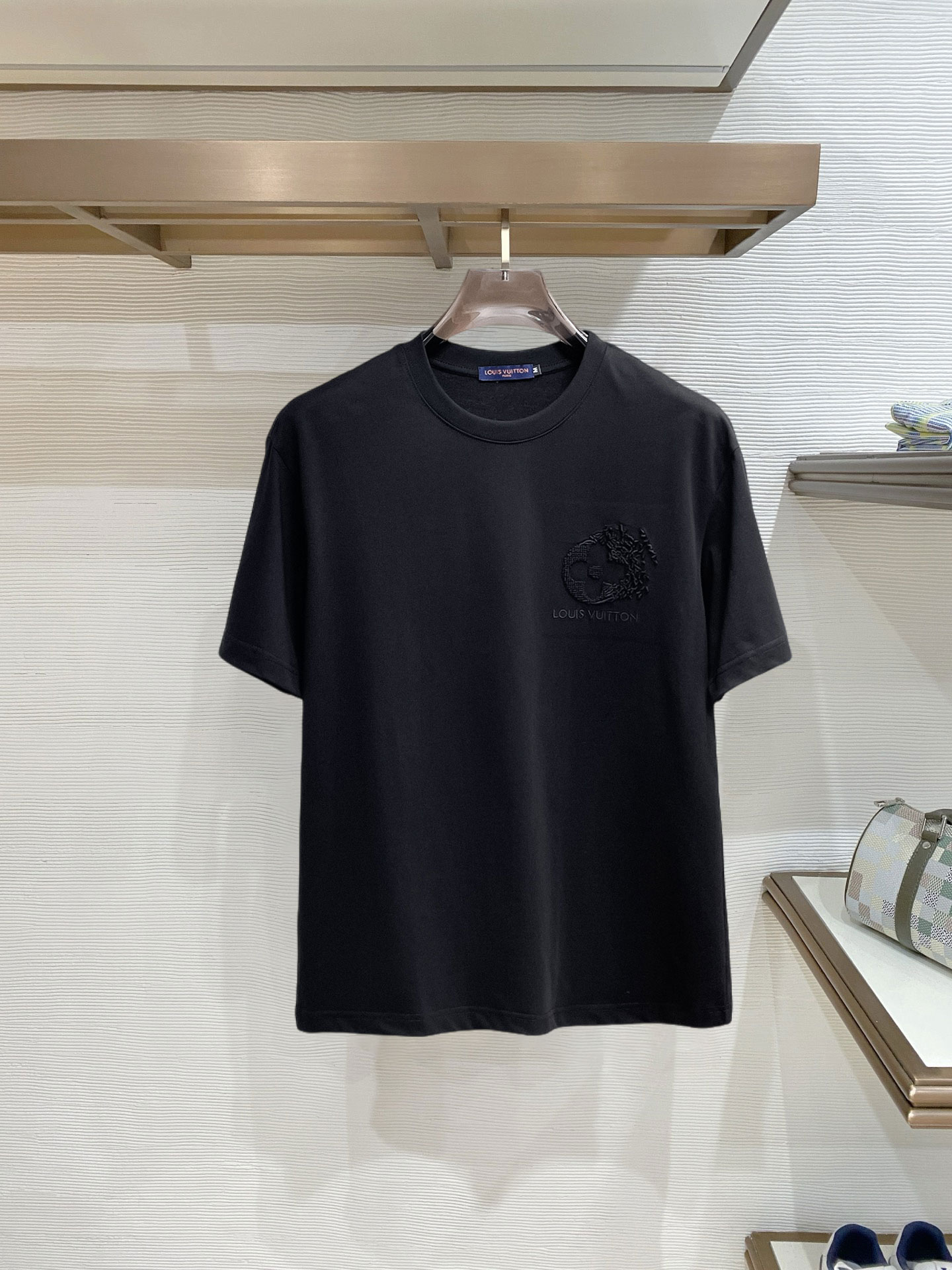 short sleeves