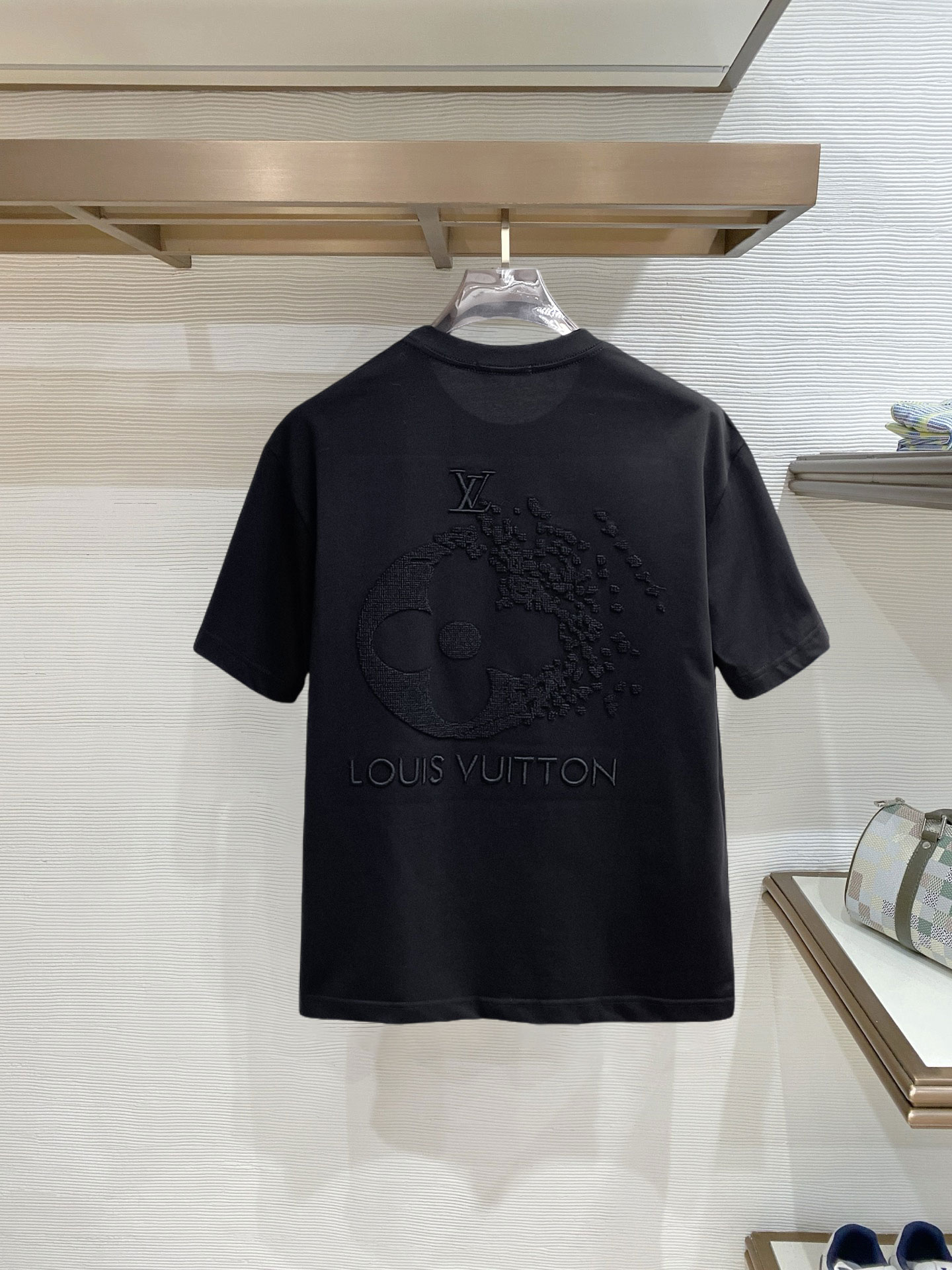 short sleeves