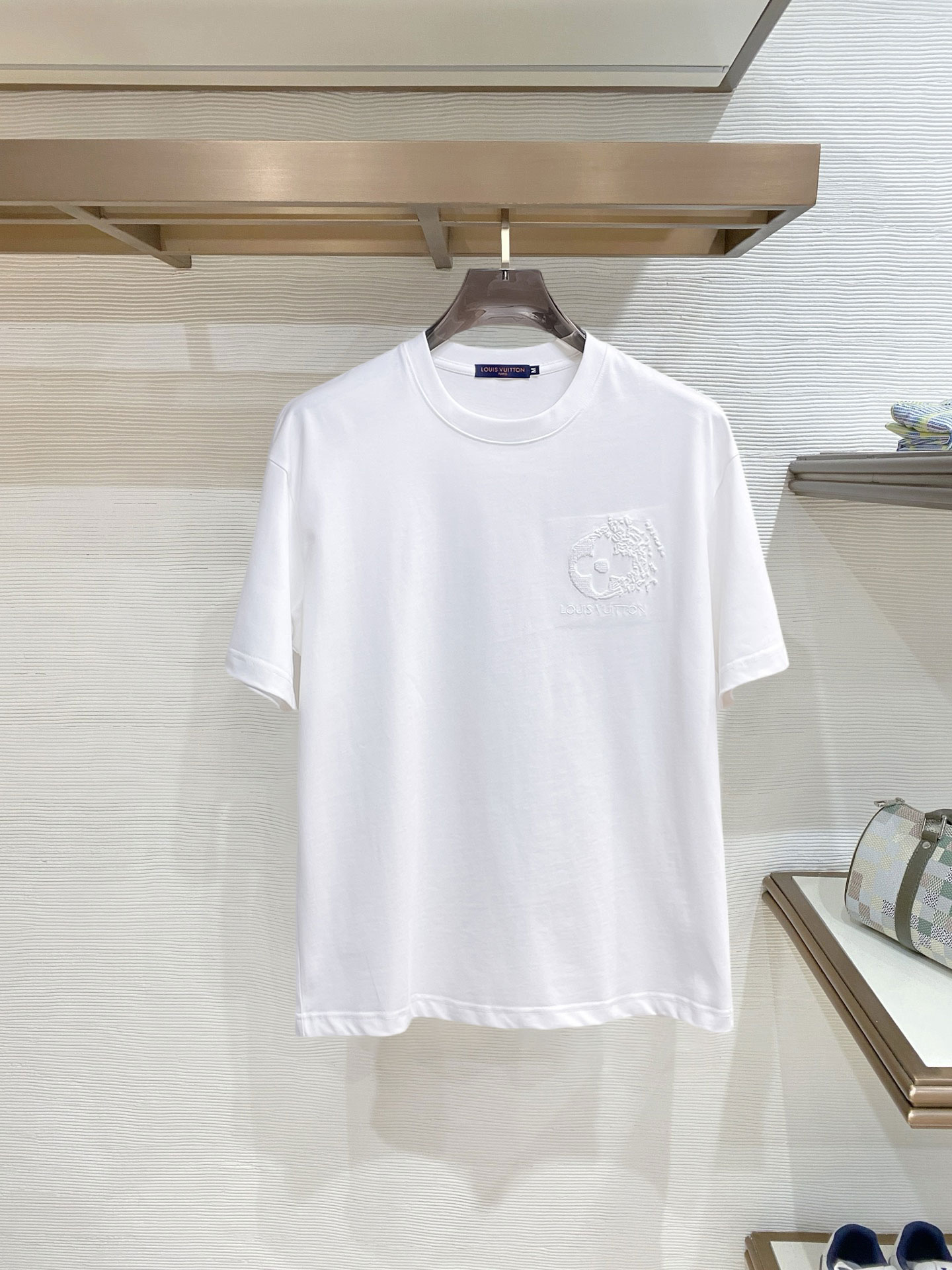 short sleeves