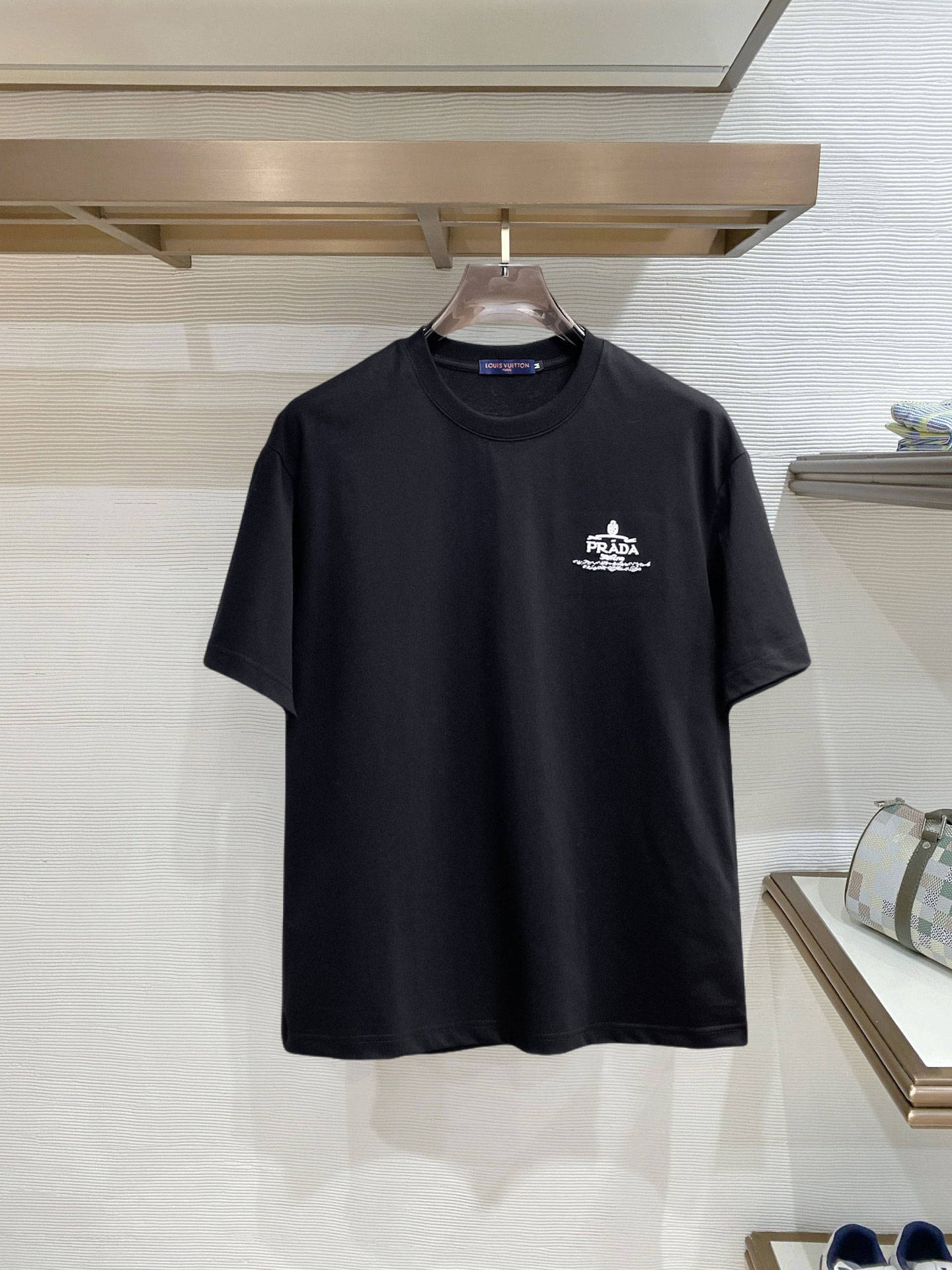 short sleeves