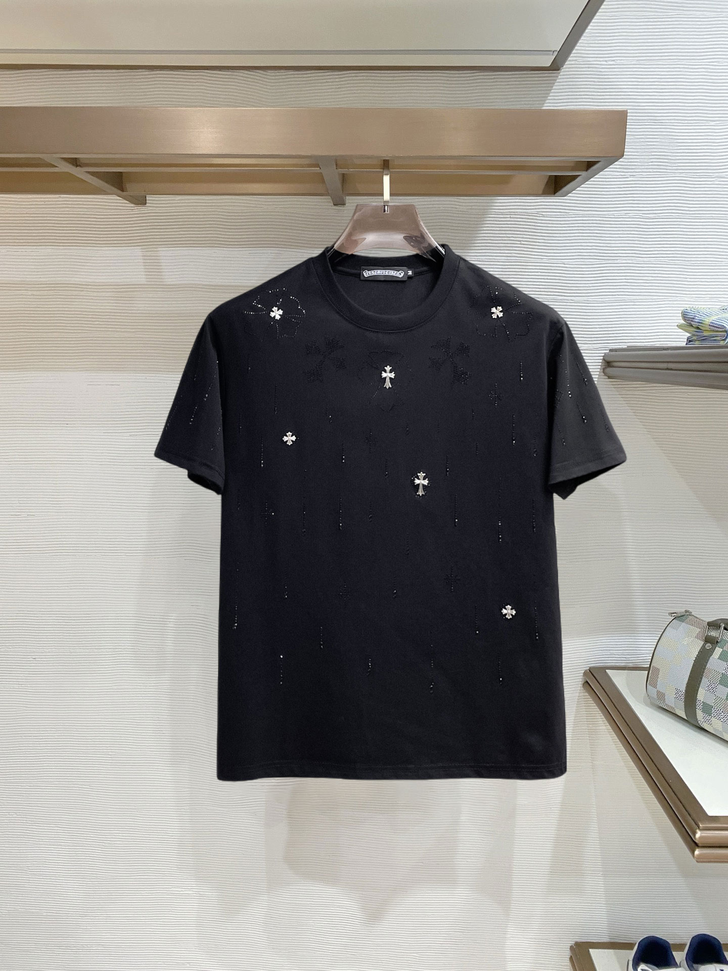 short sleeves