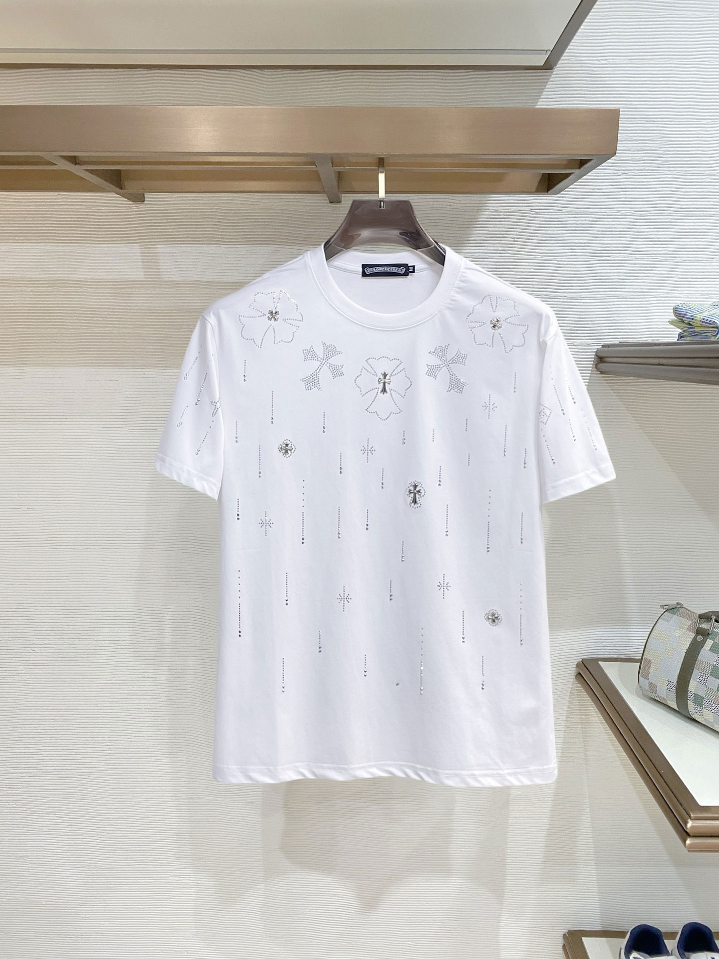 short sleeves