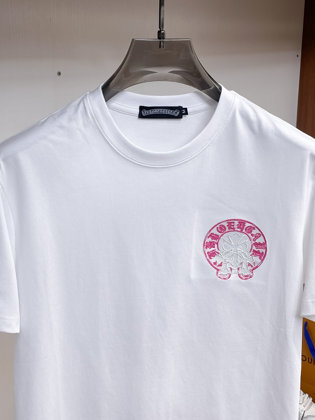 short sleeves