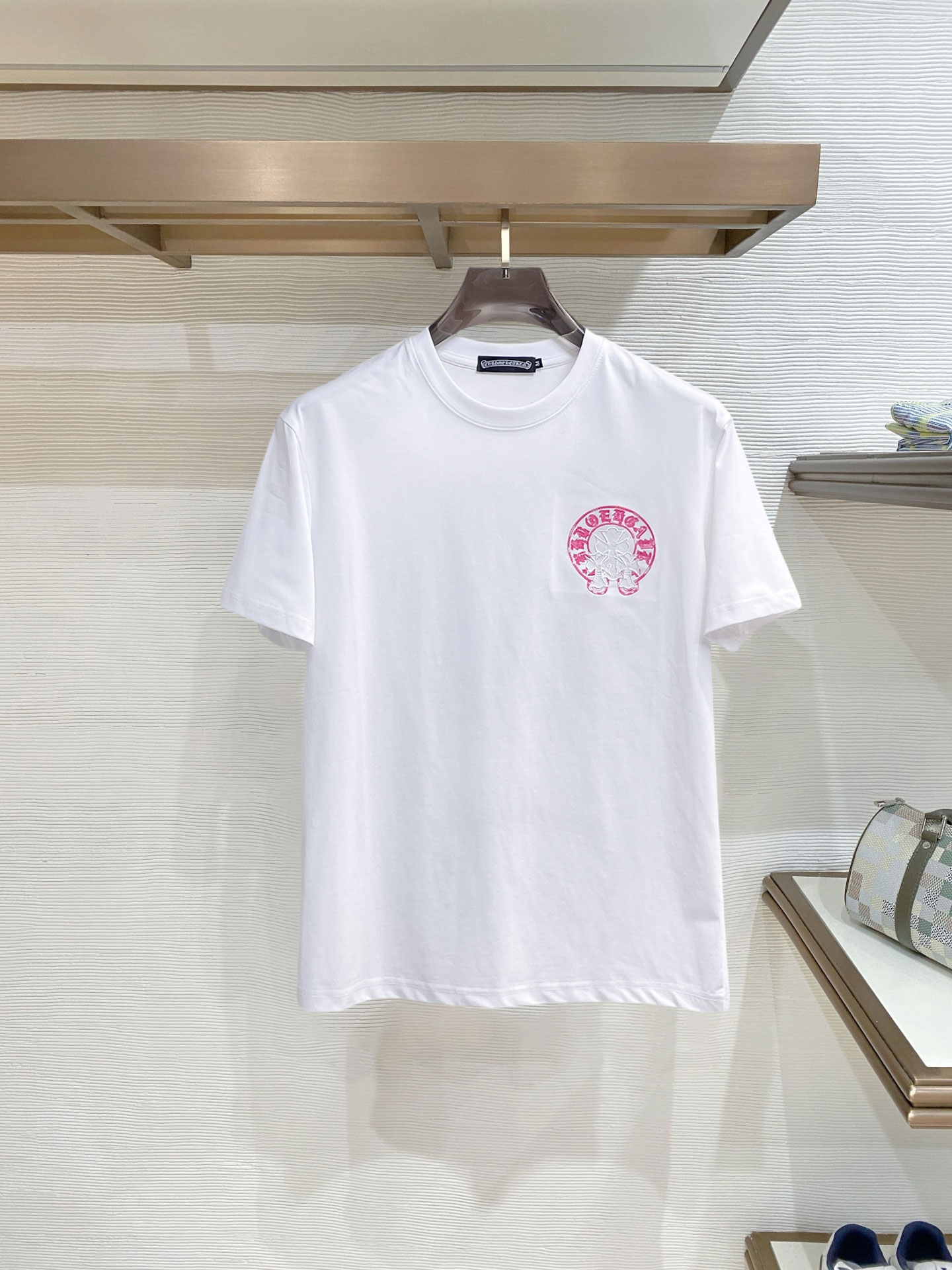 short sleeves
