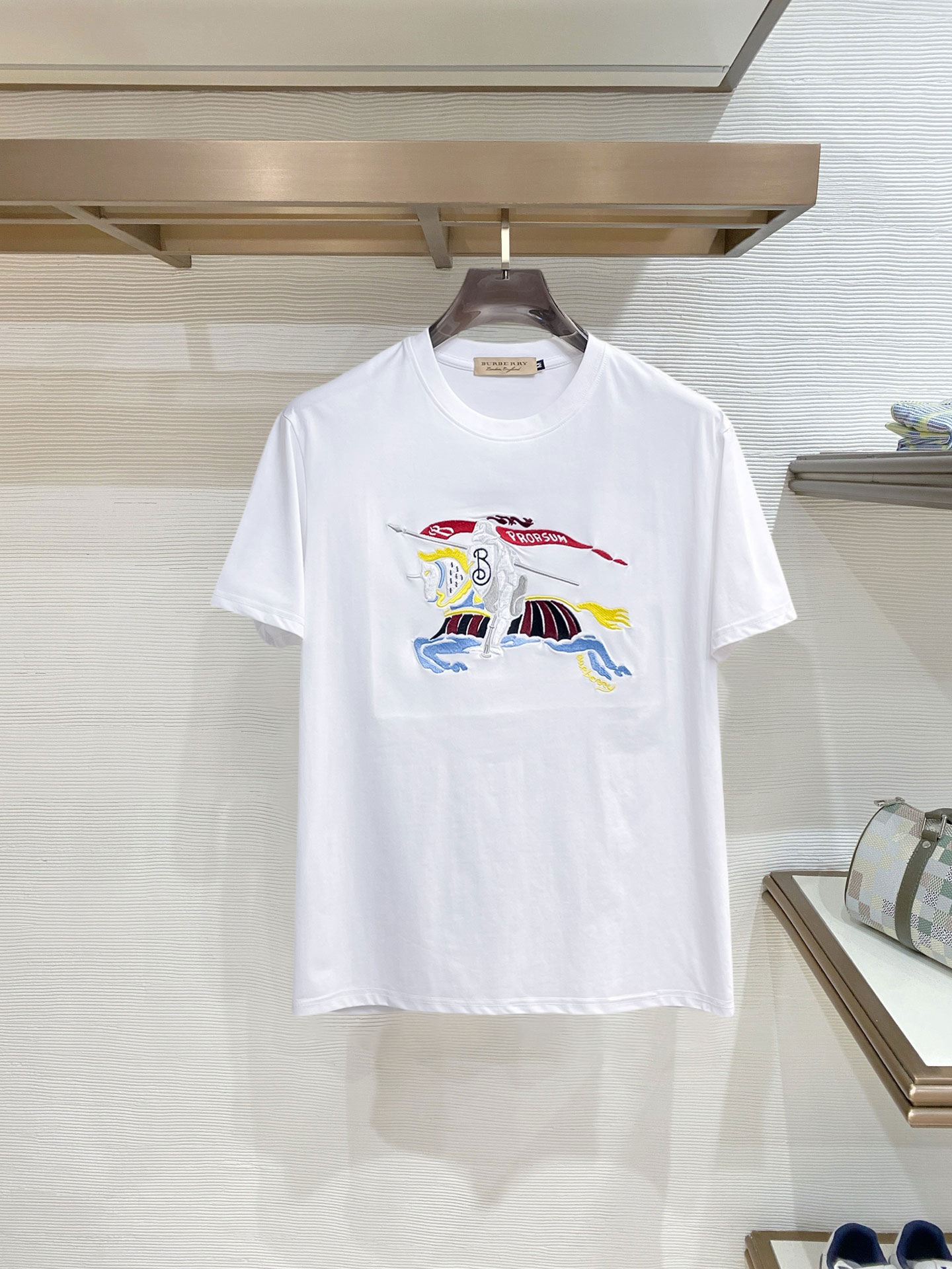 short sleeves
