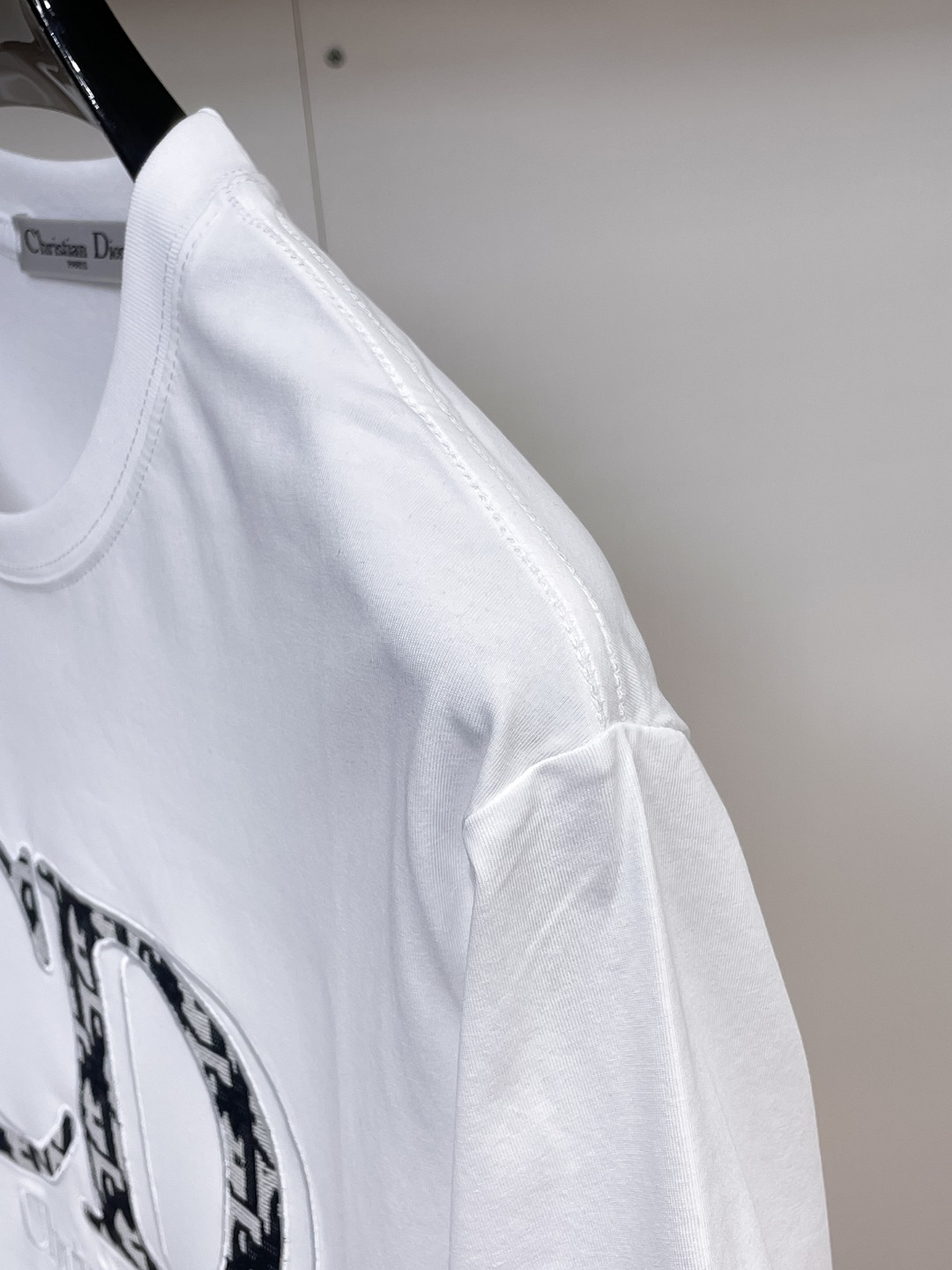 short sleeves