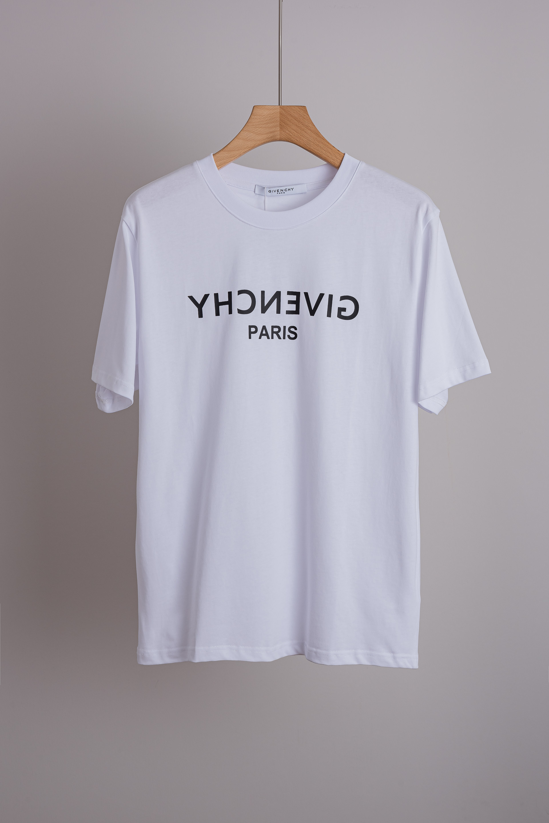 short sleeves