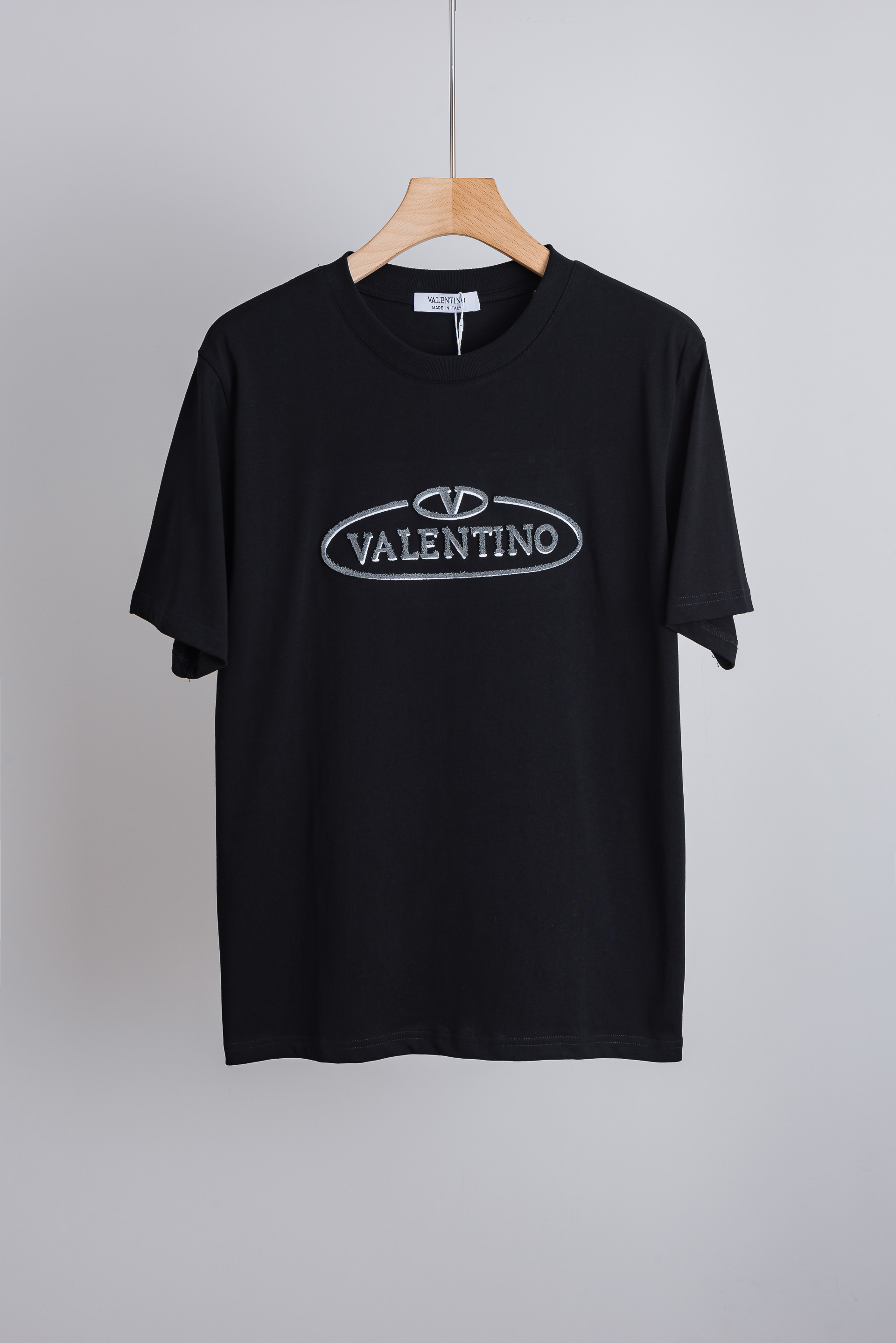 short sleeves