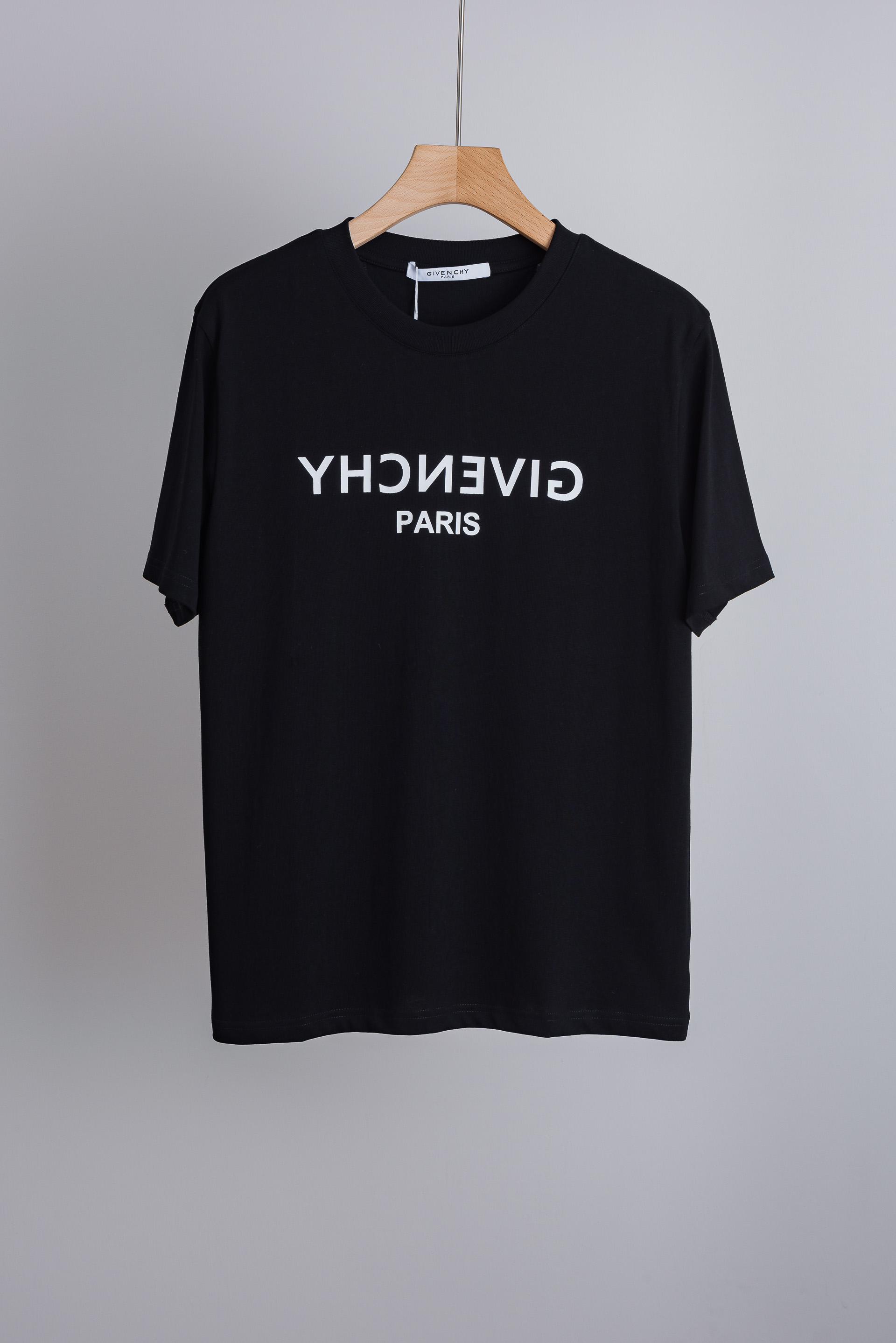 short sleeves