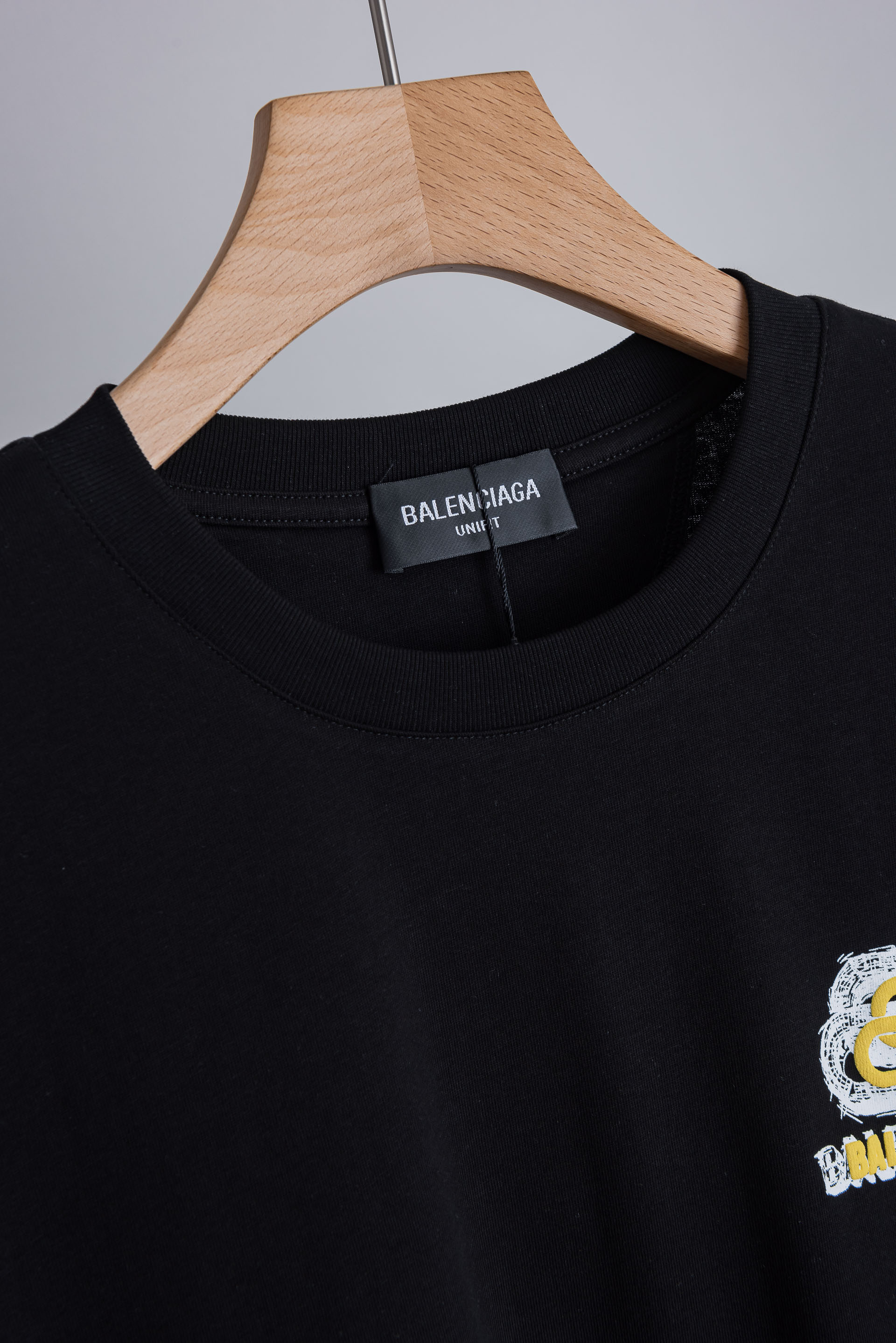 short sleeves
