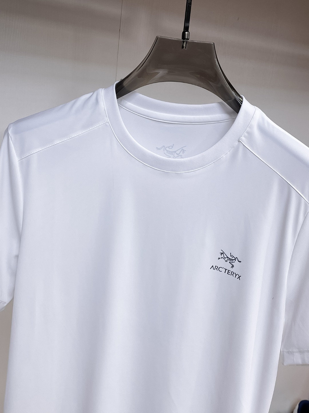 short sleeves