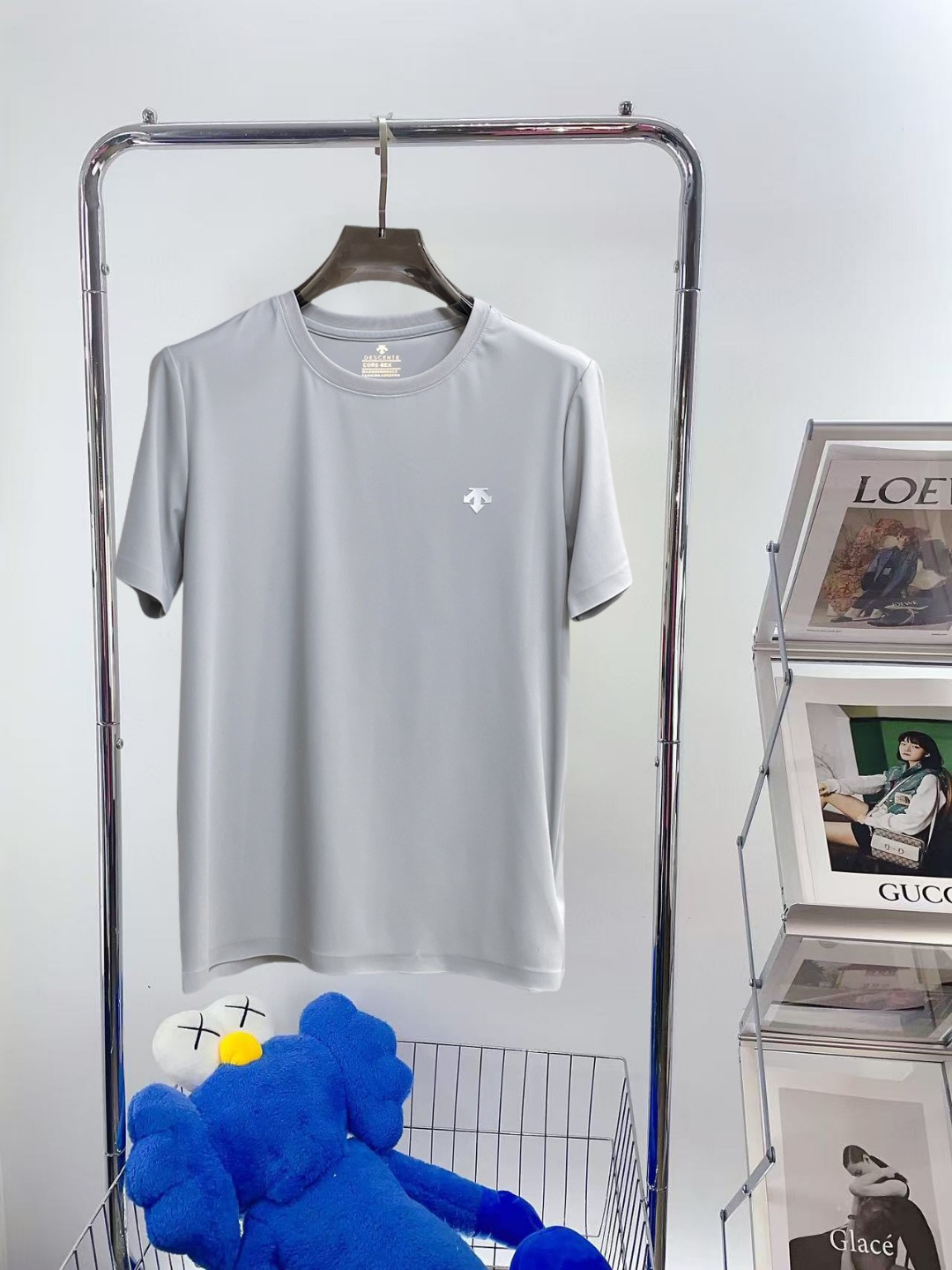 short sleeves