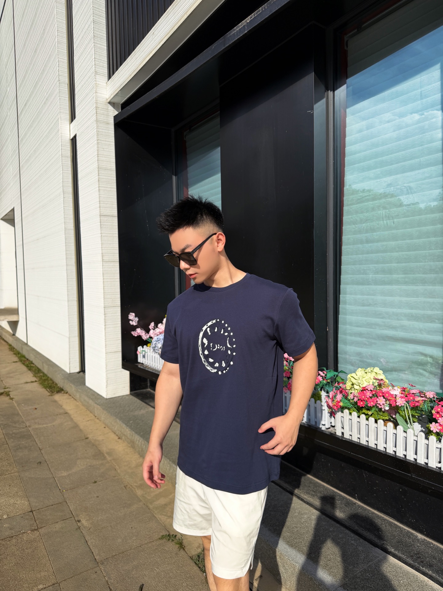 short sleeves