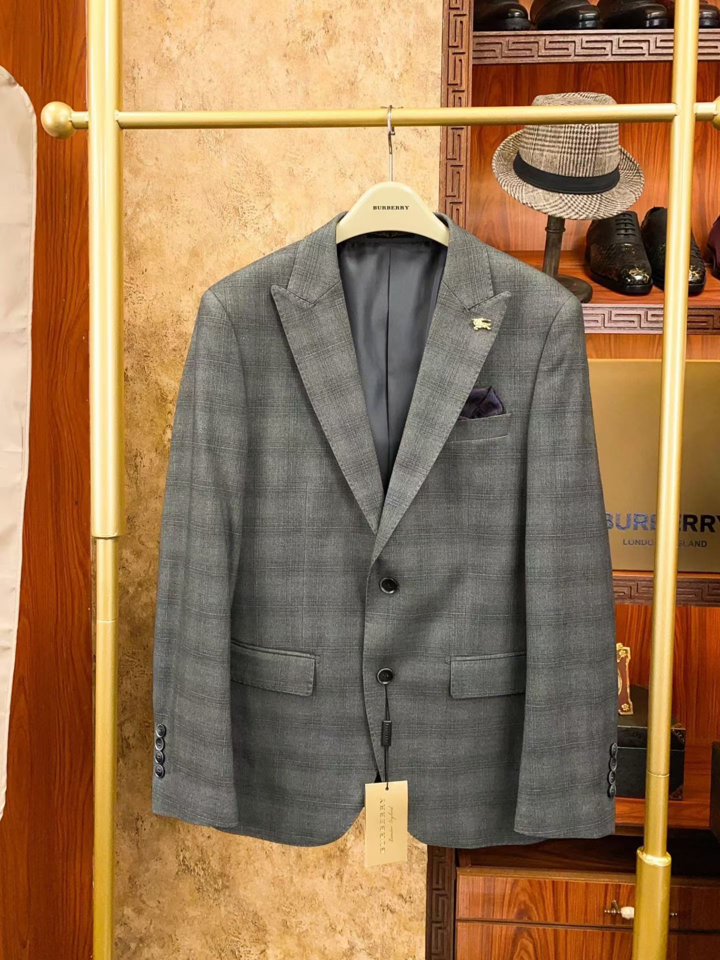 suit