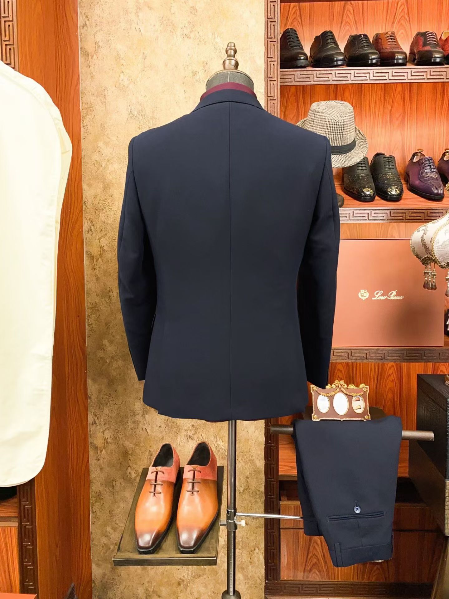 suit