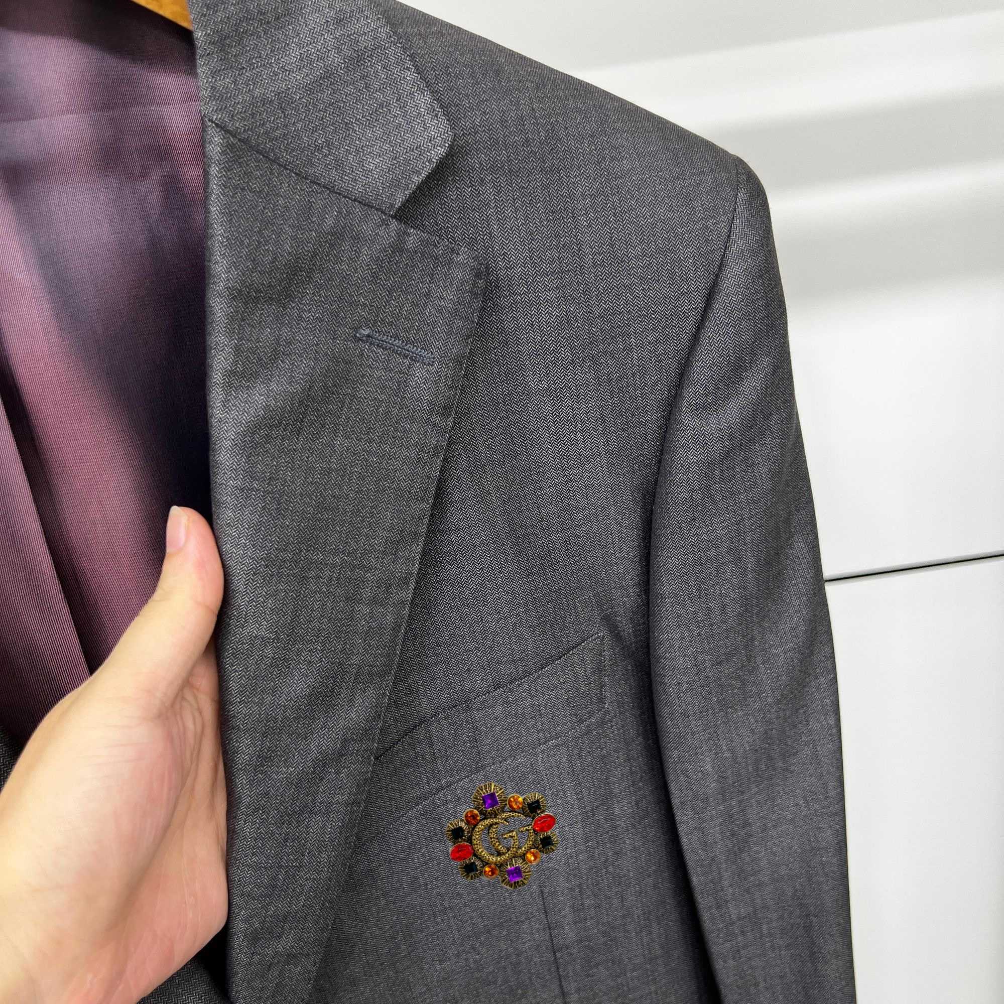 suit