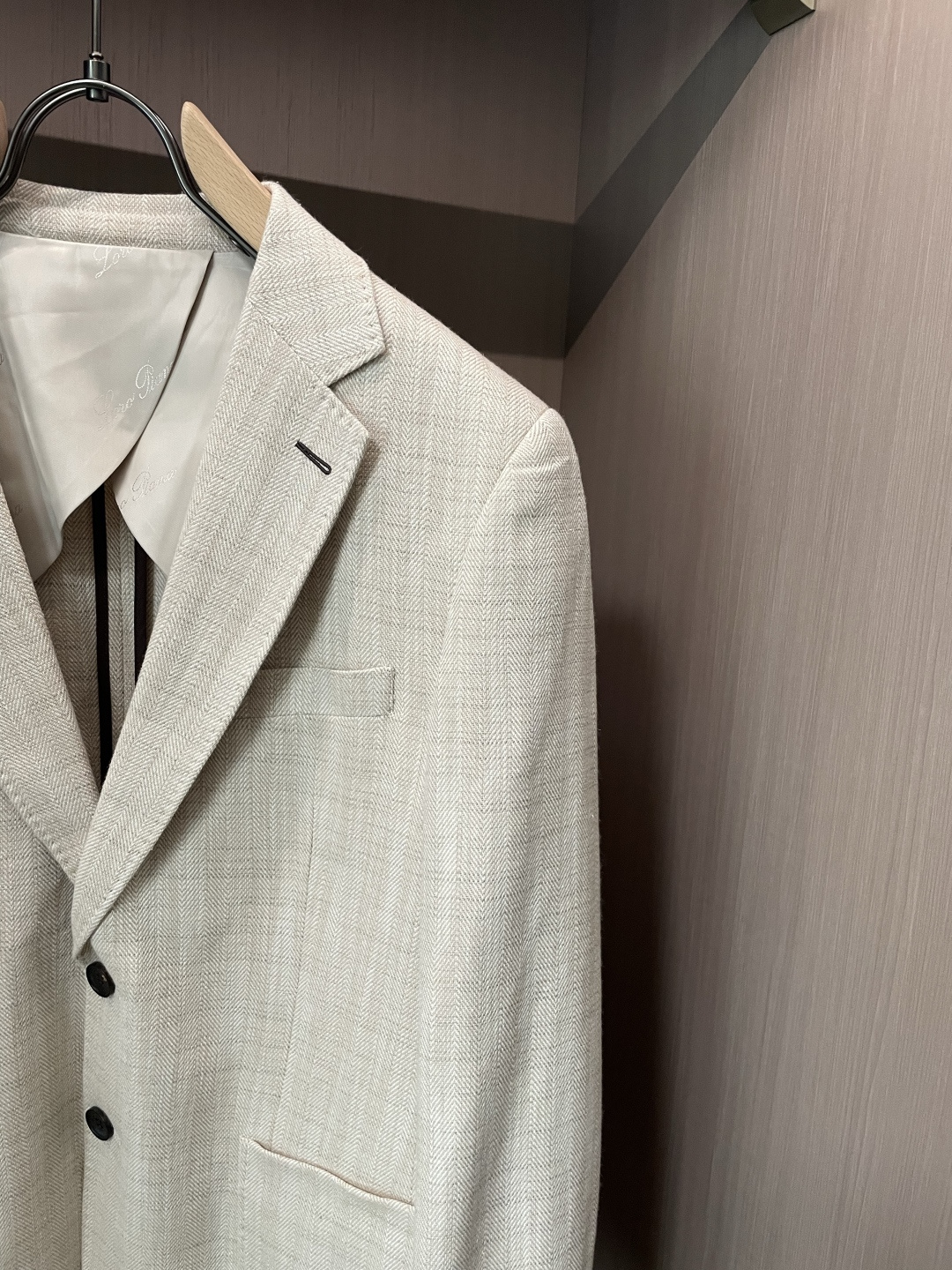 suit