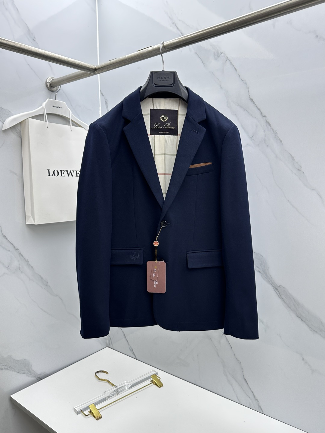 suit