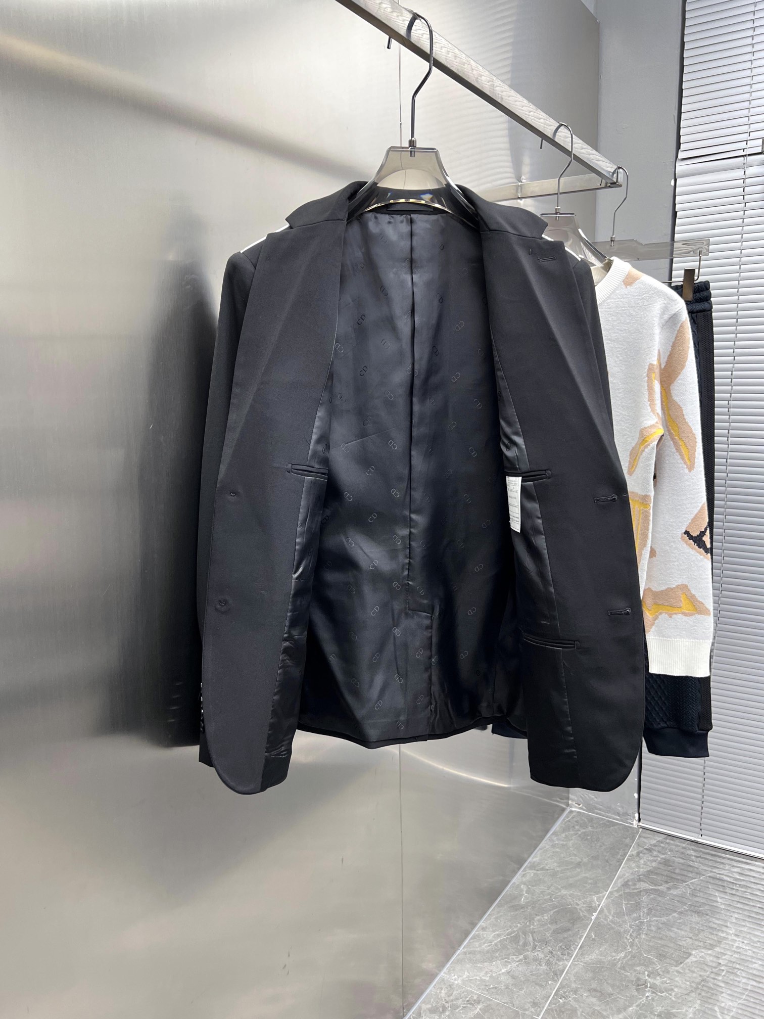 suit