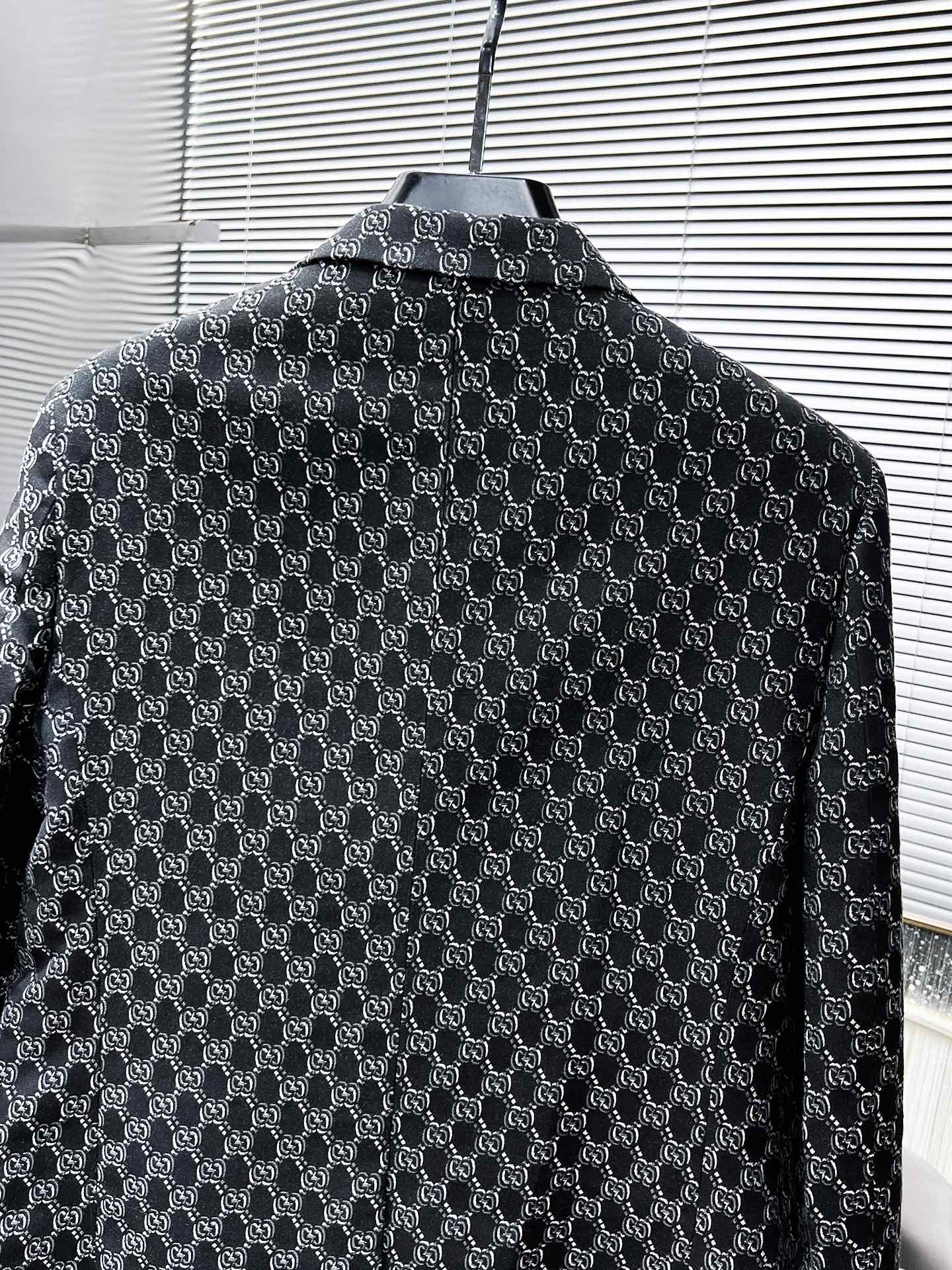 suit
