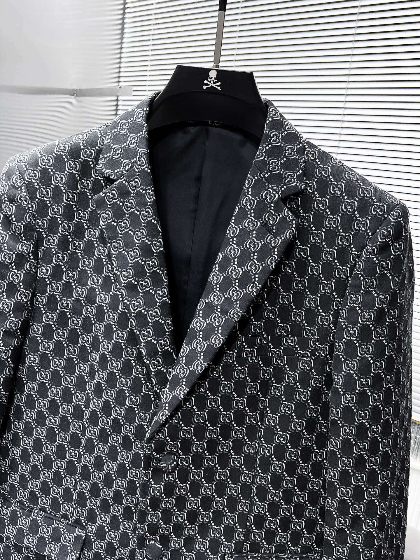 suit