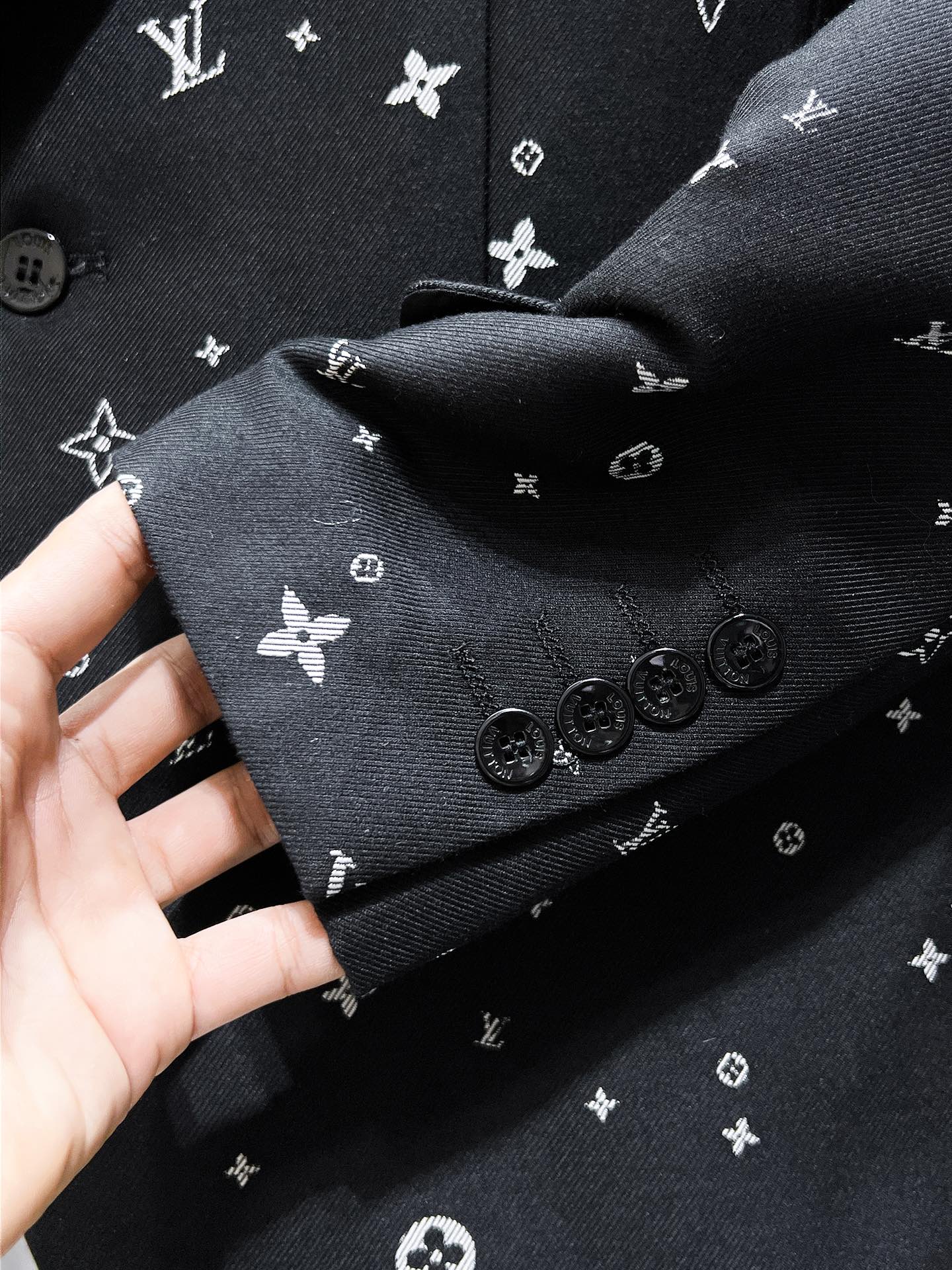 suit