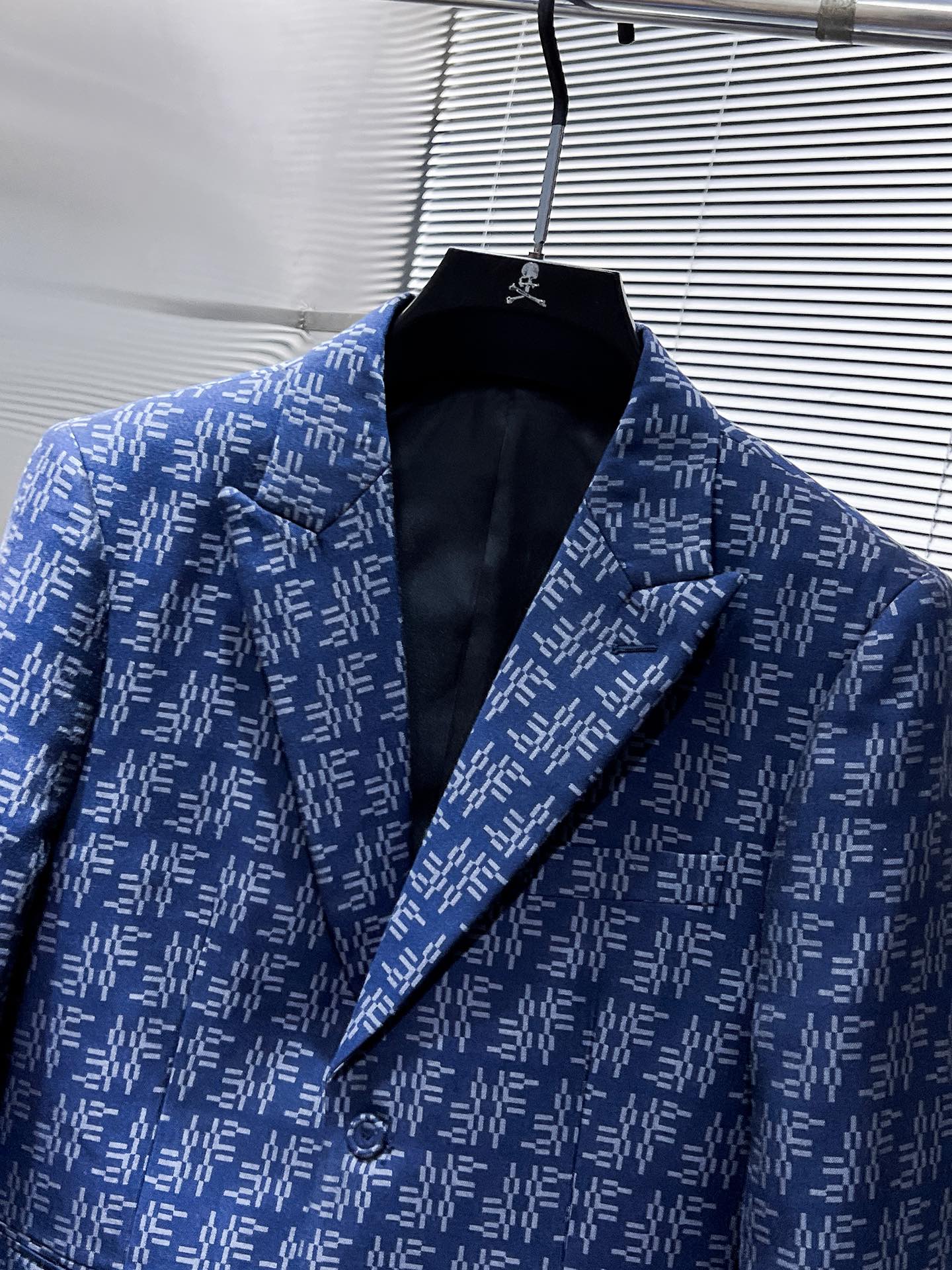 suit