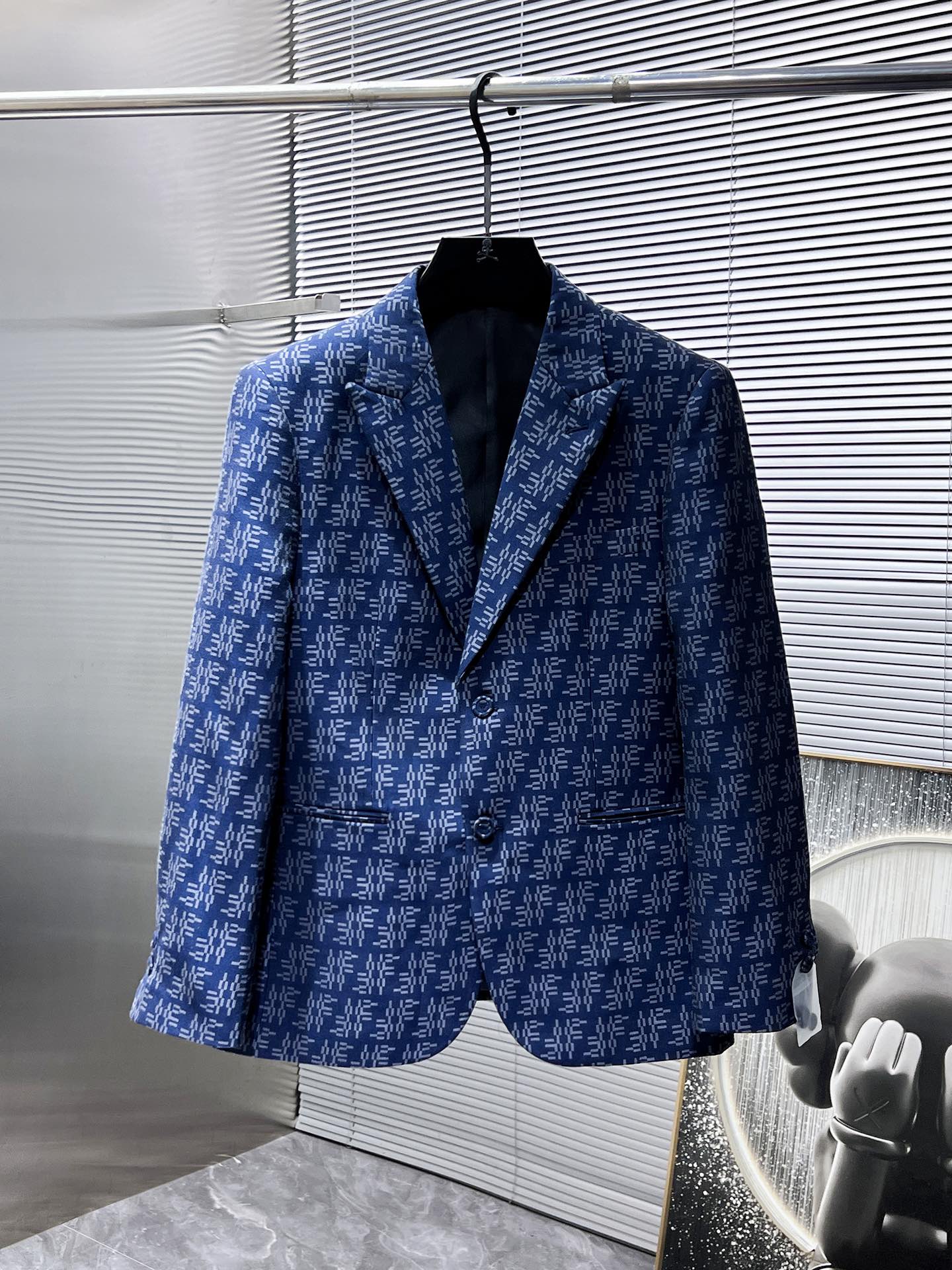 suit