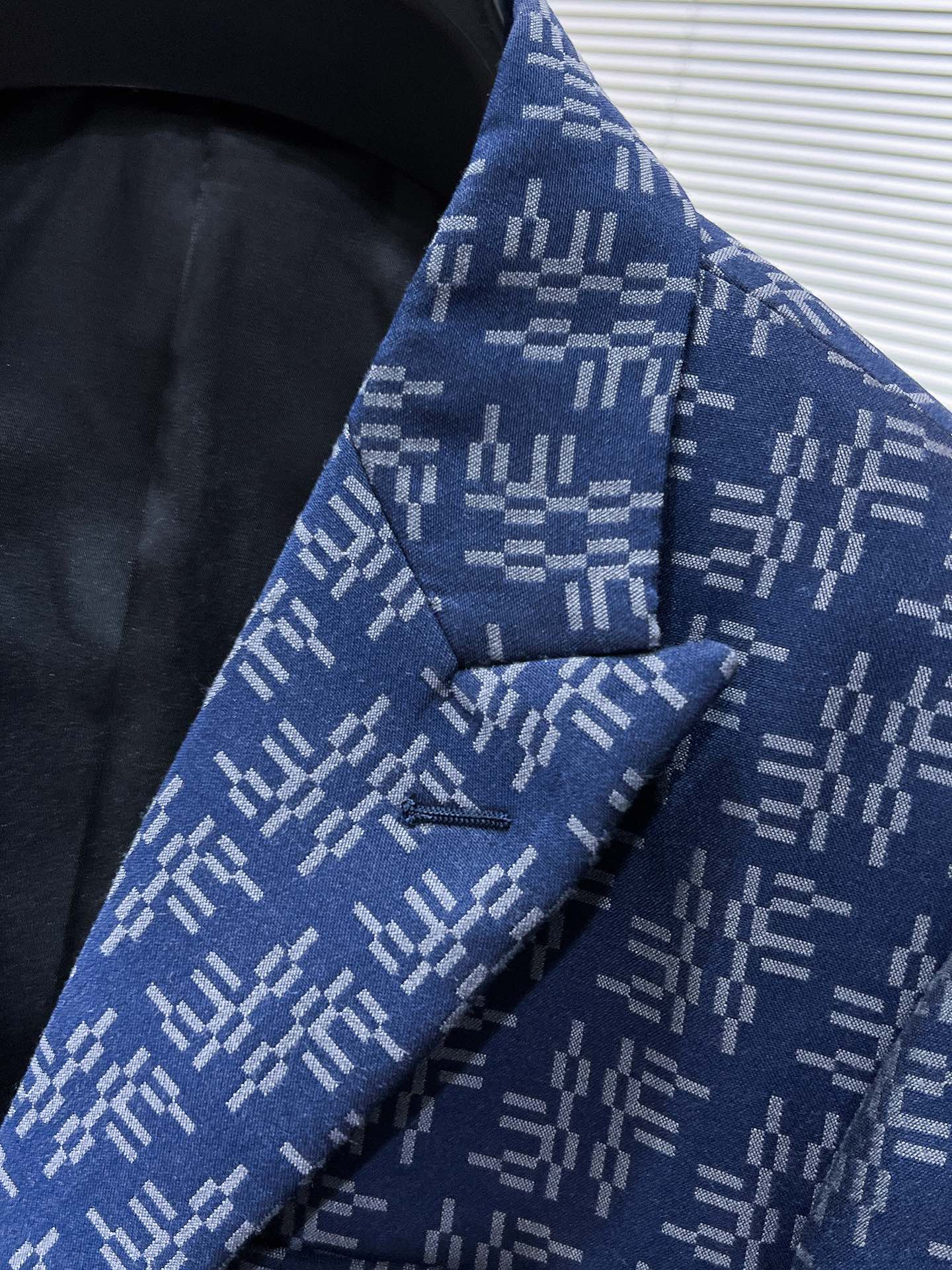 suit