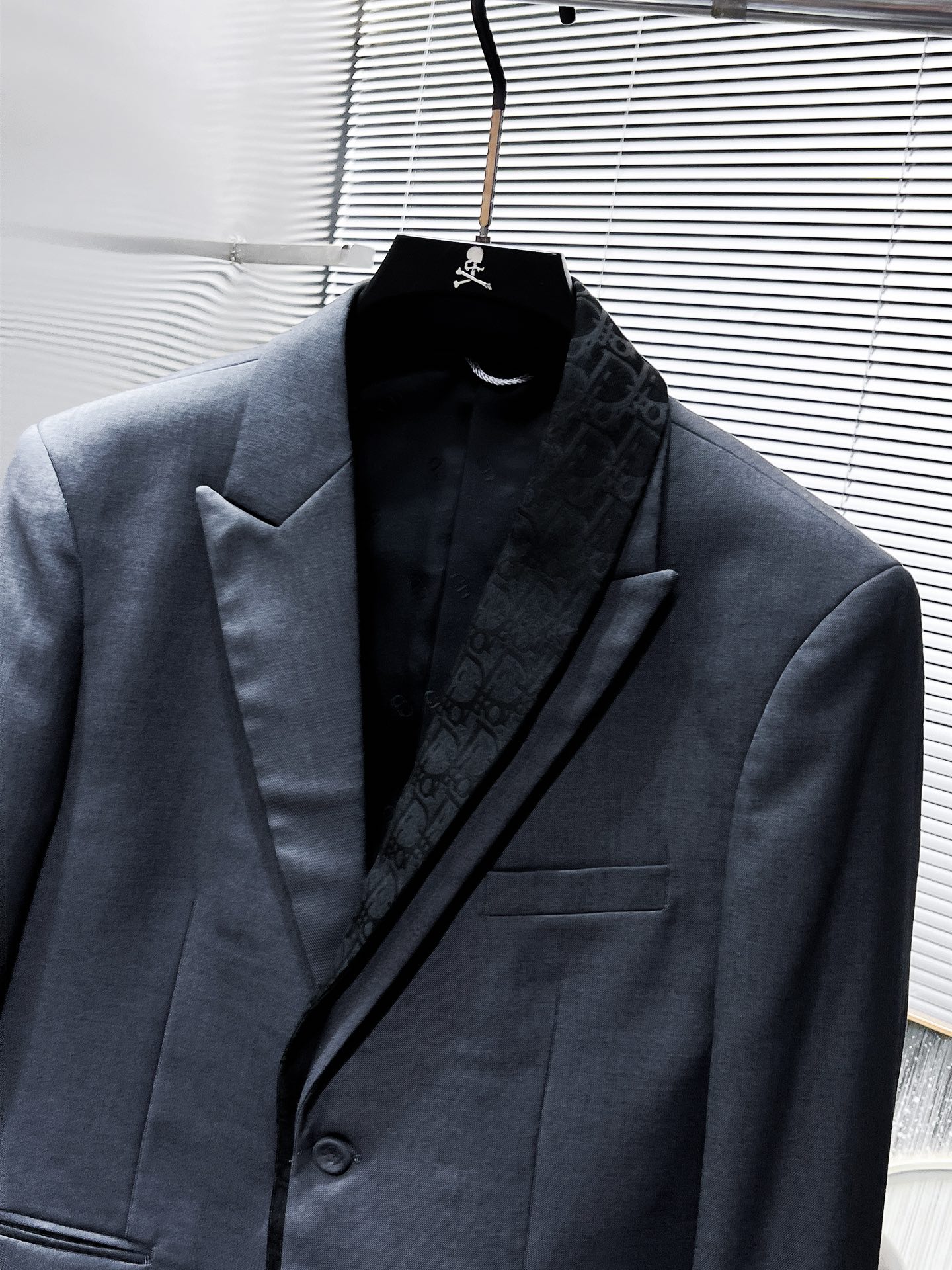 suit