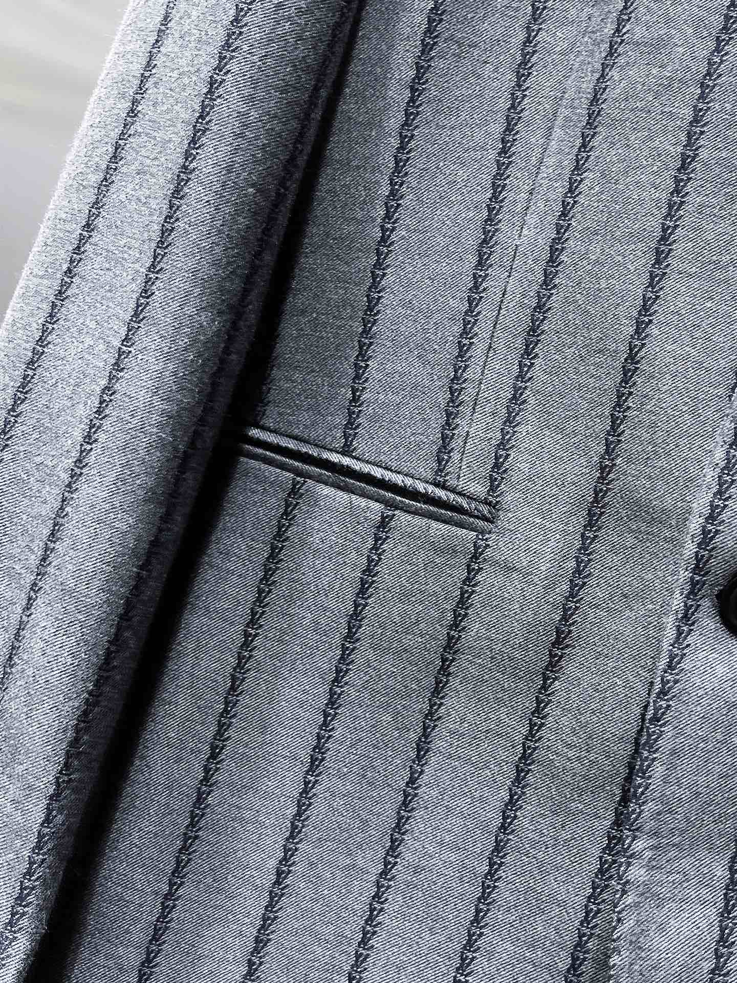 suit