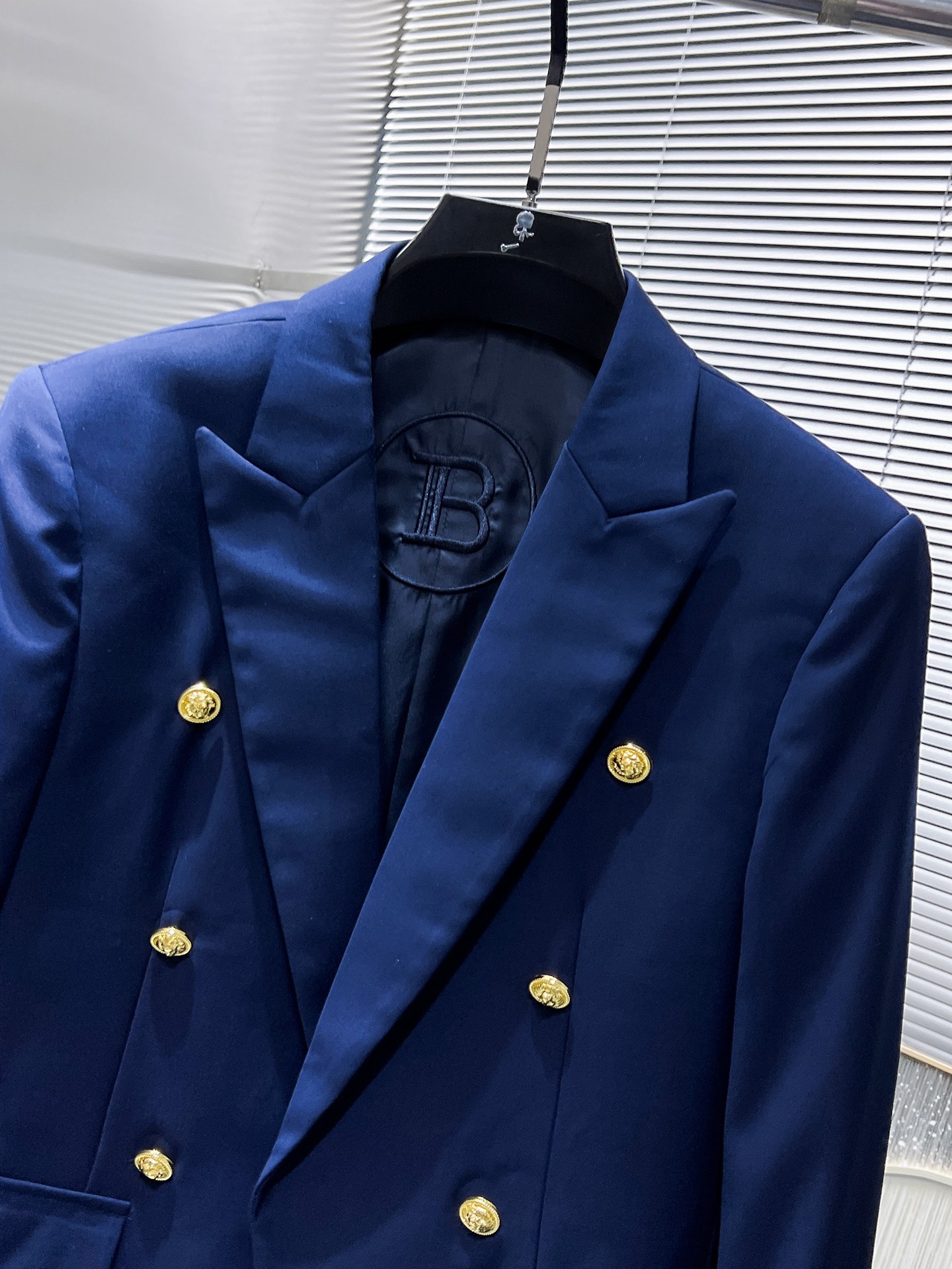 suit
