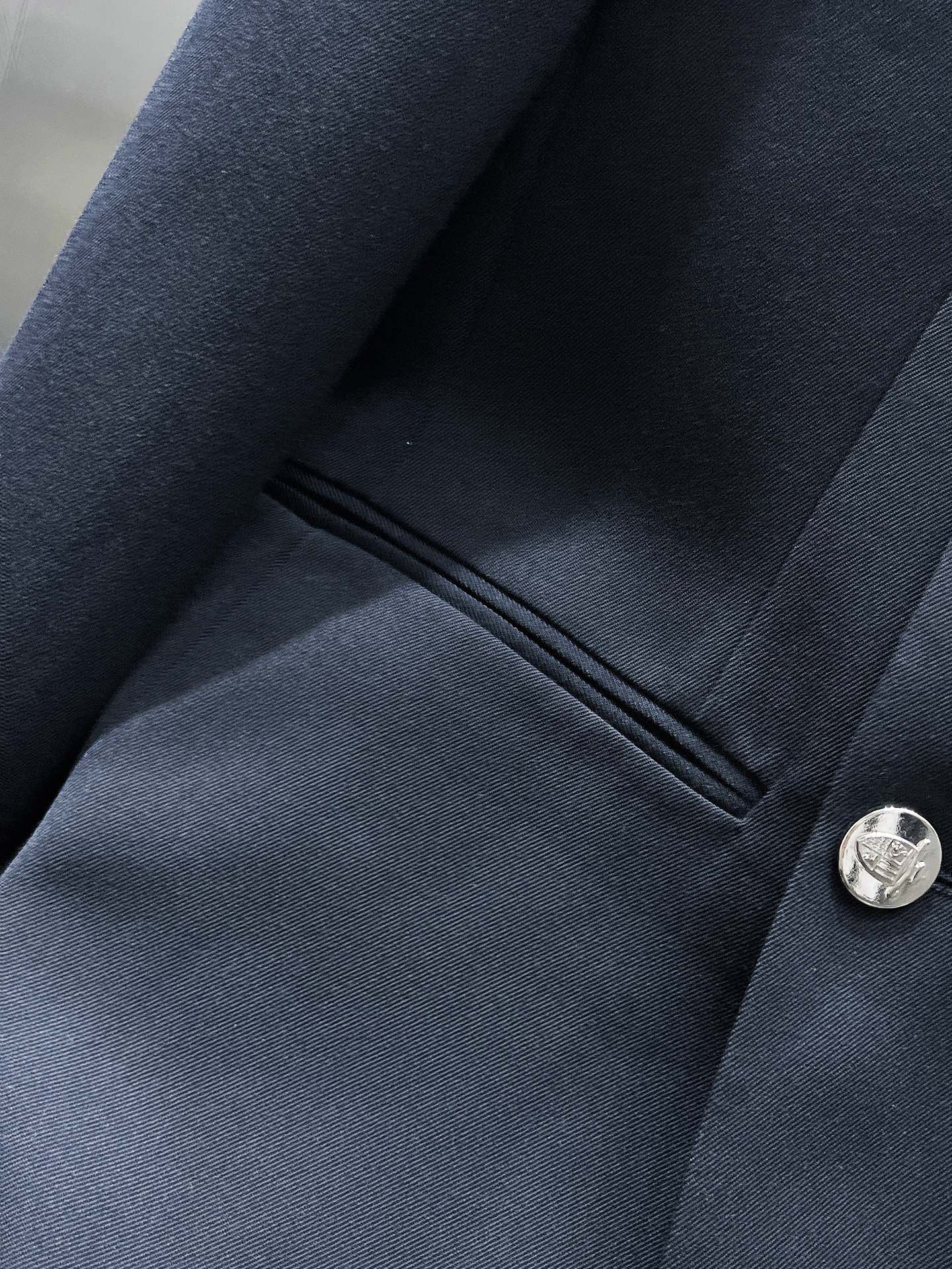 suit