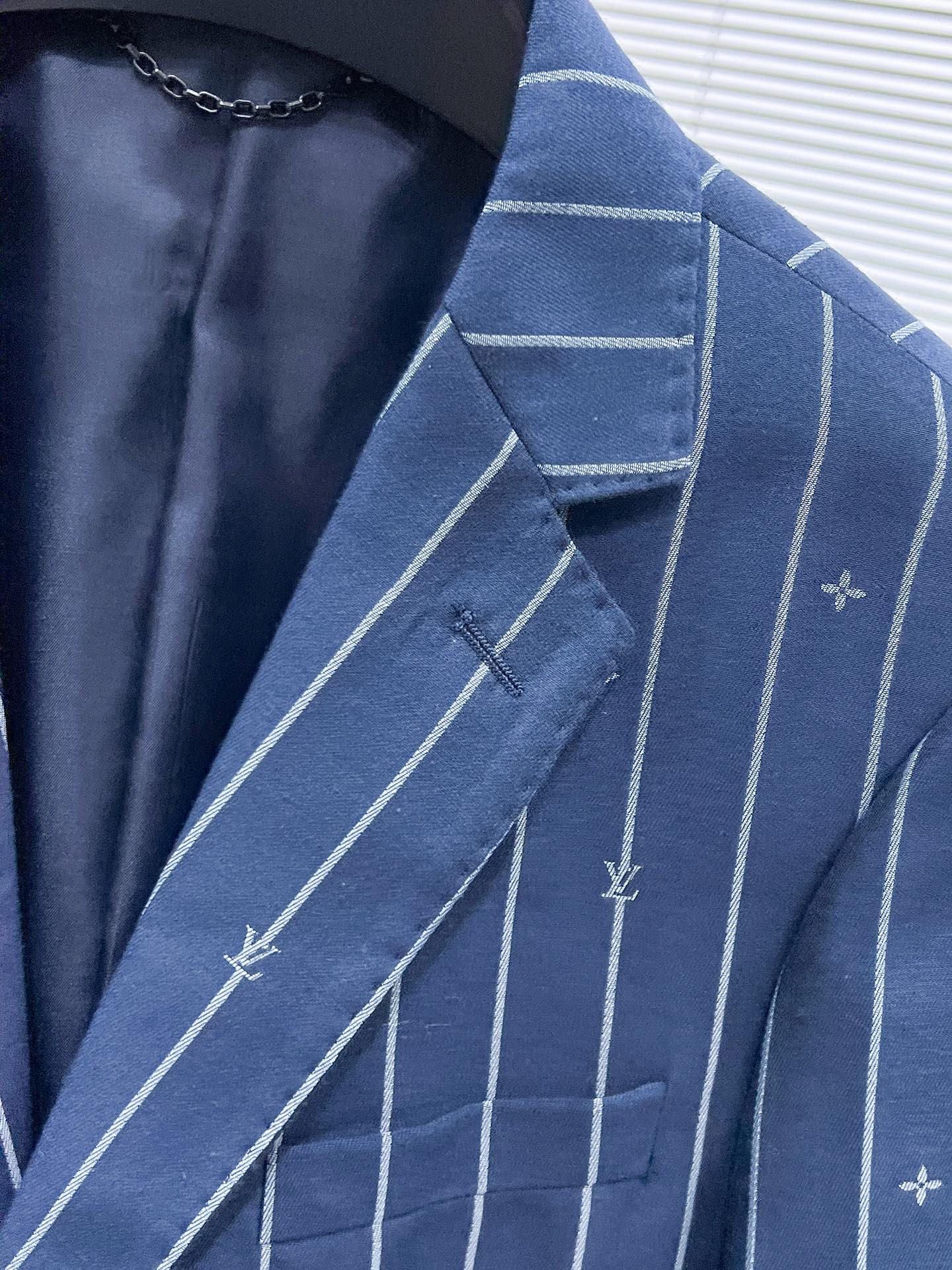 suit
