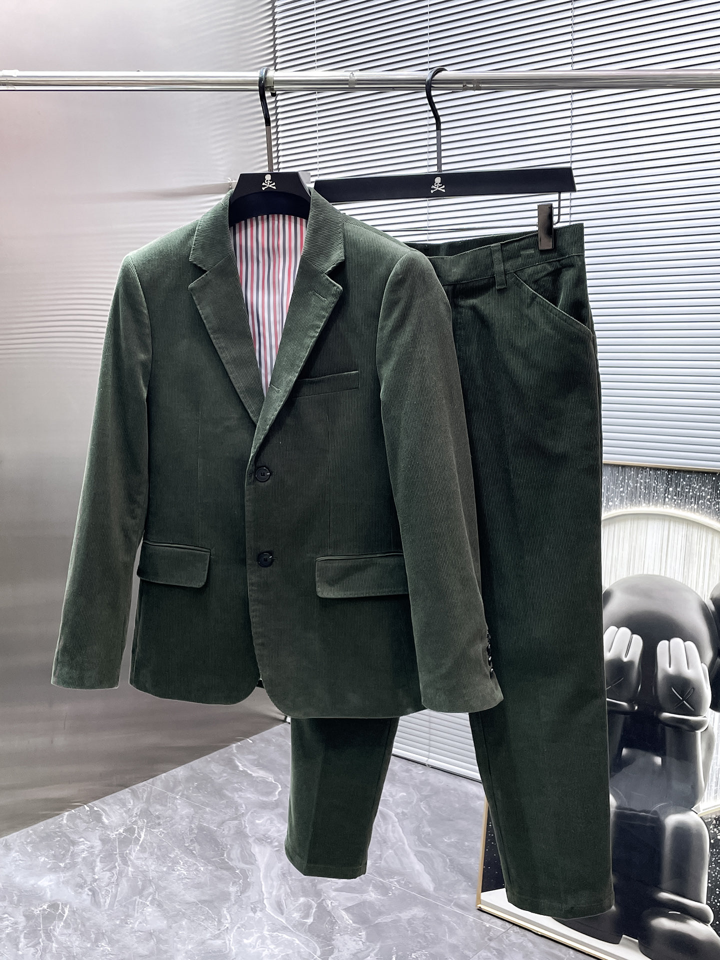 suit