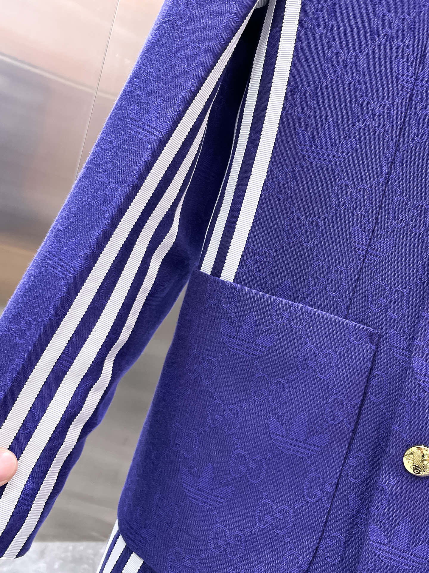 suit