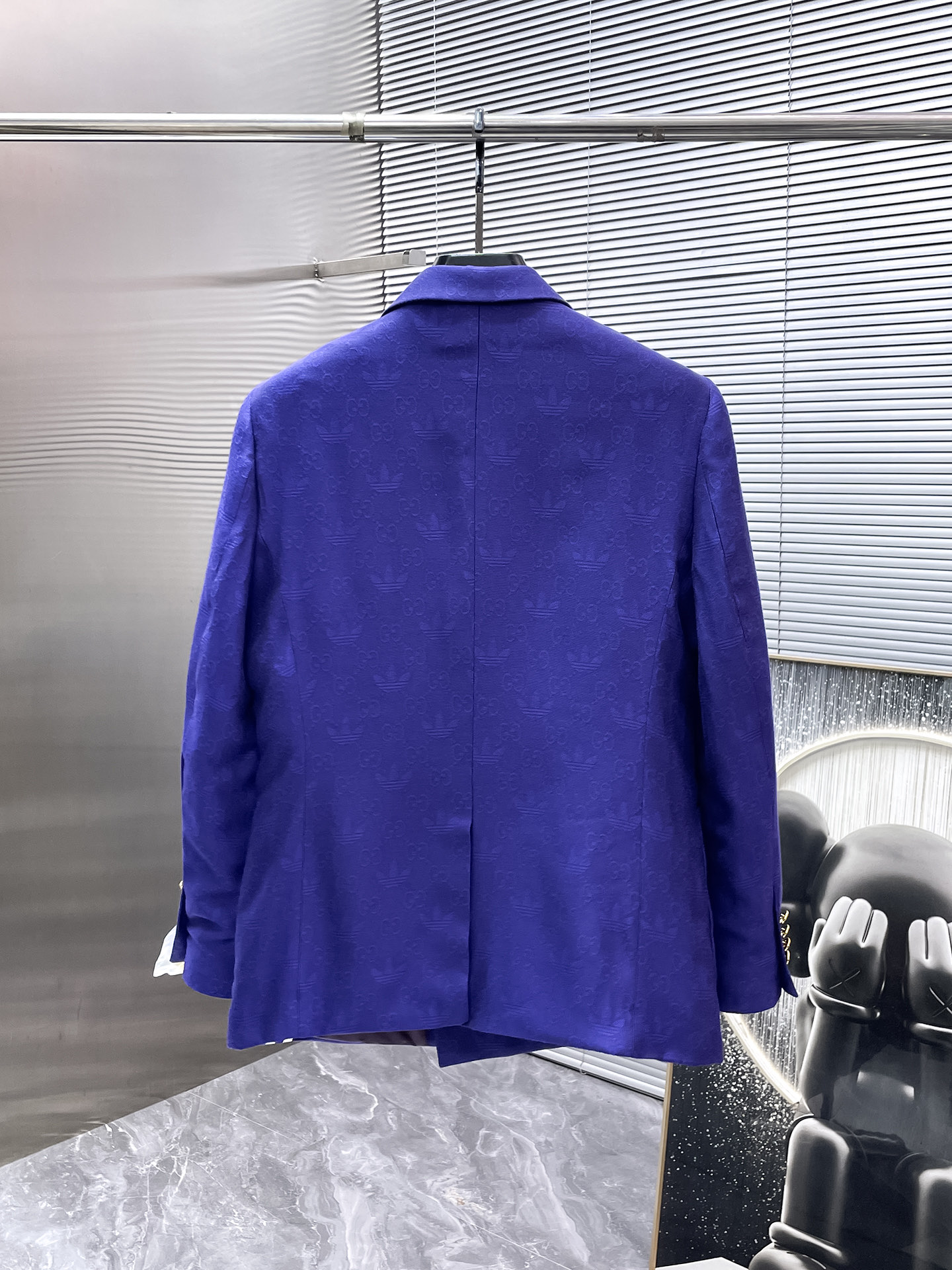 suit