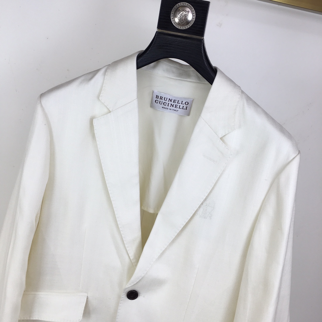 suit