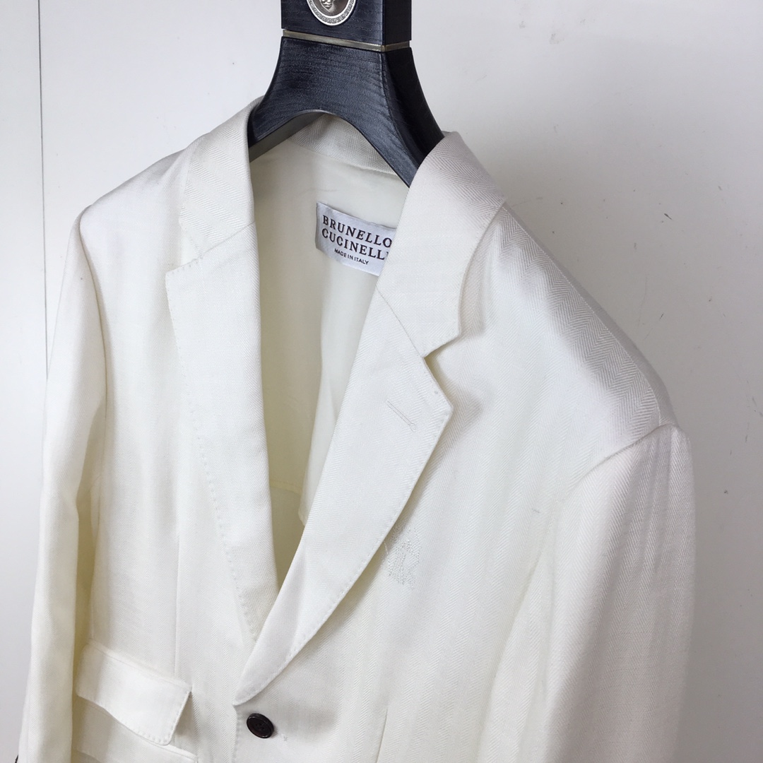 suit