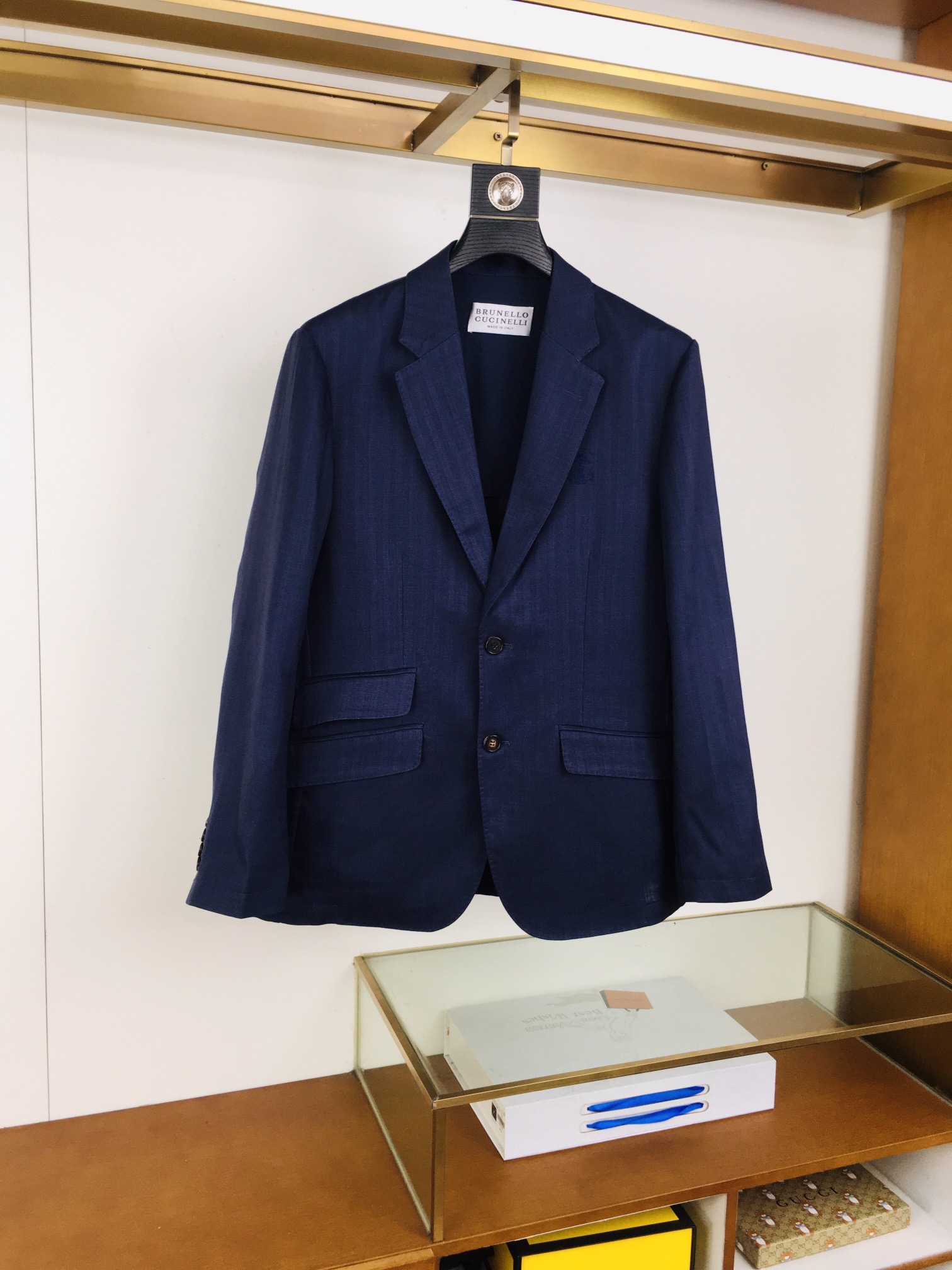 suit