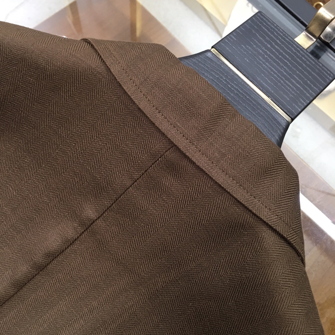 suit