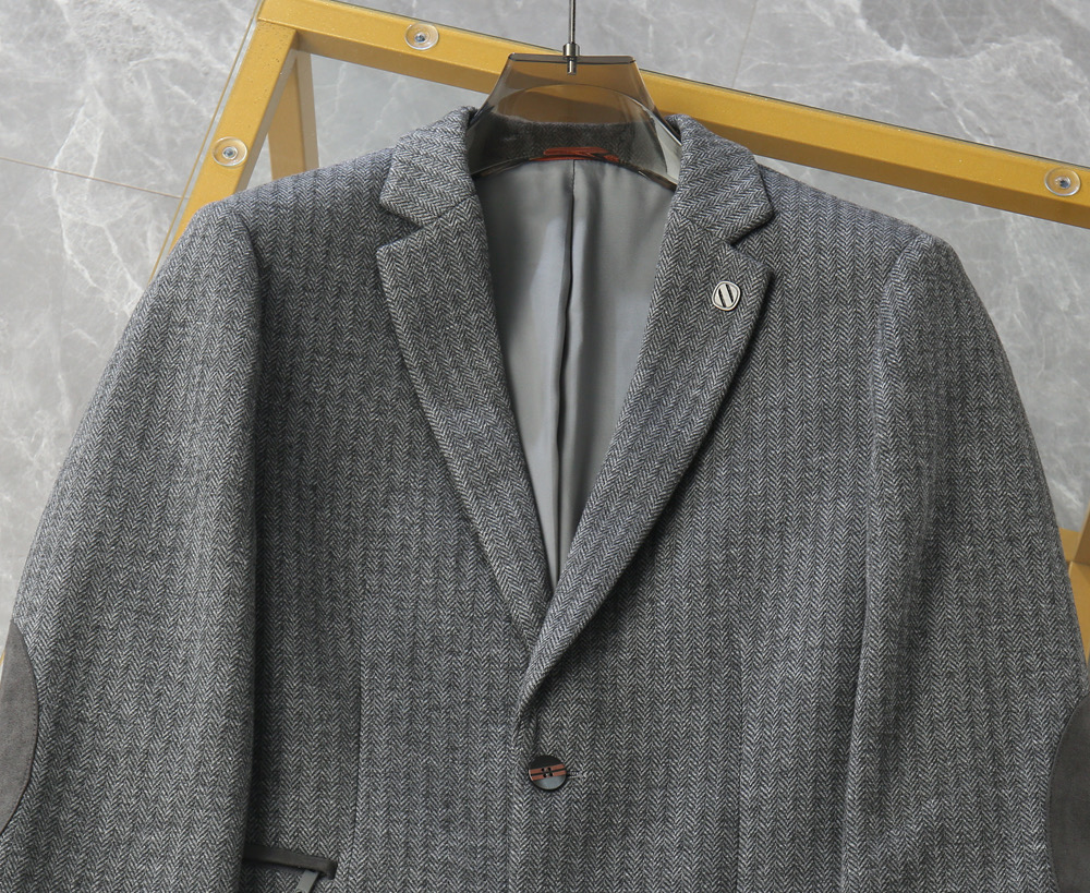 suit