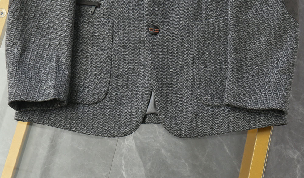 suit
