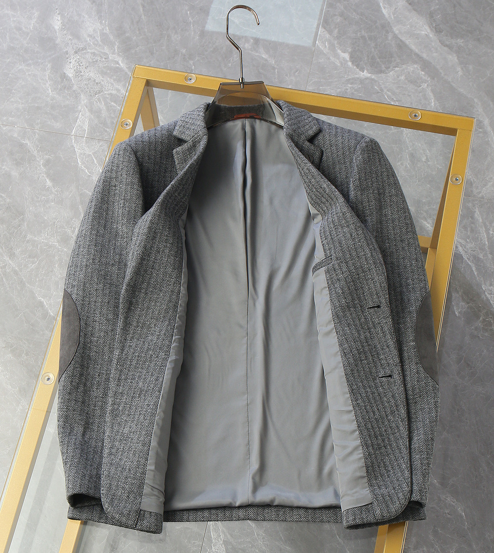 suit